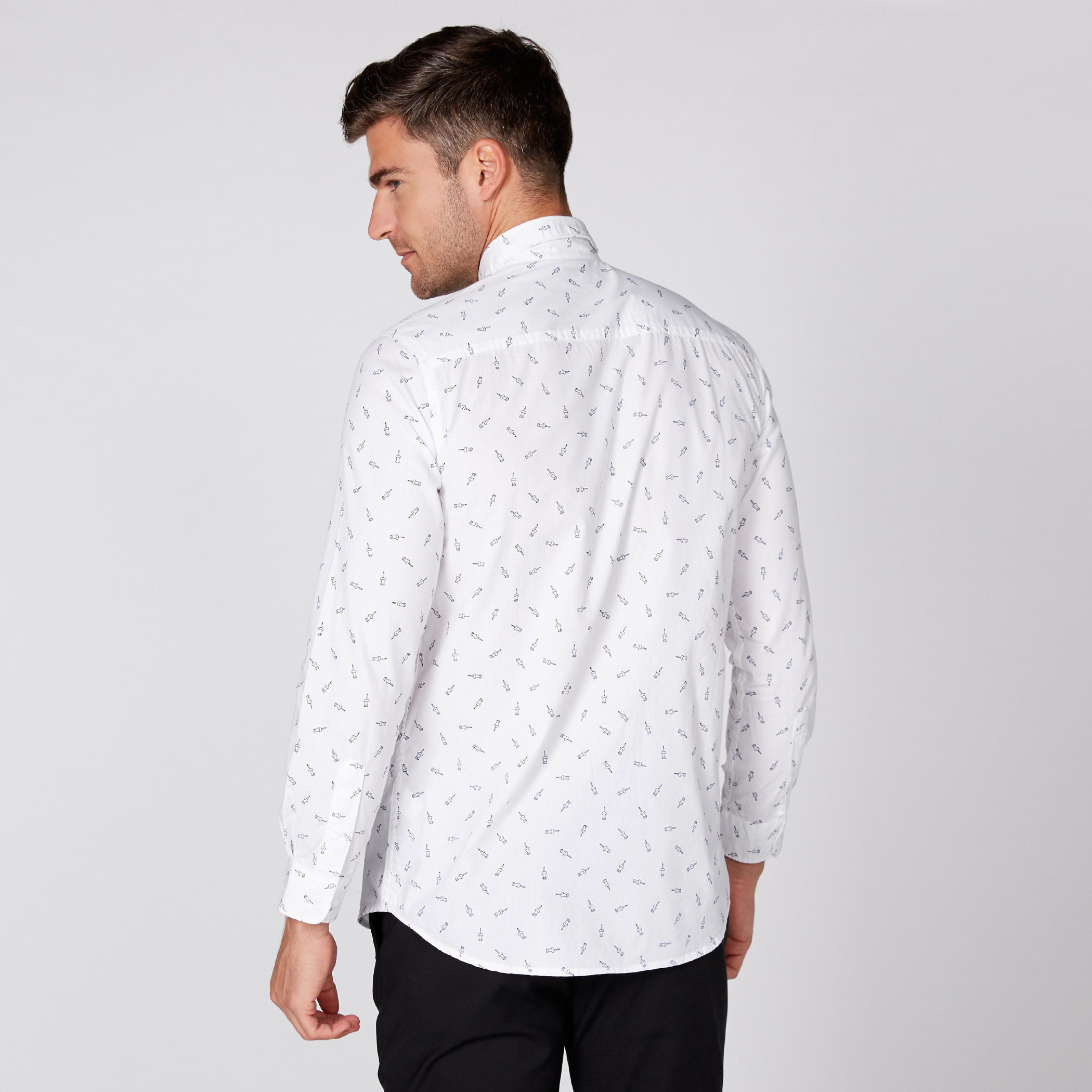 قميص بأكمام طويلة وأزرار مع طبعات-men-clothing-shirts-image-1
