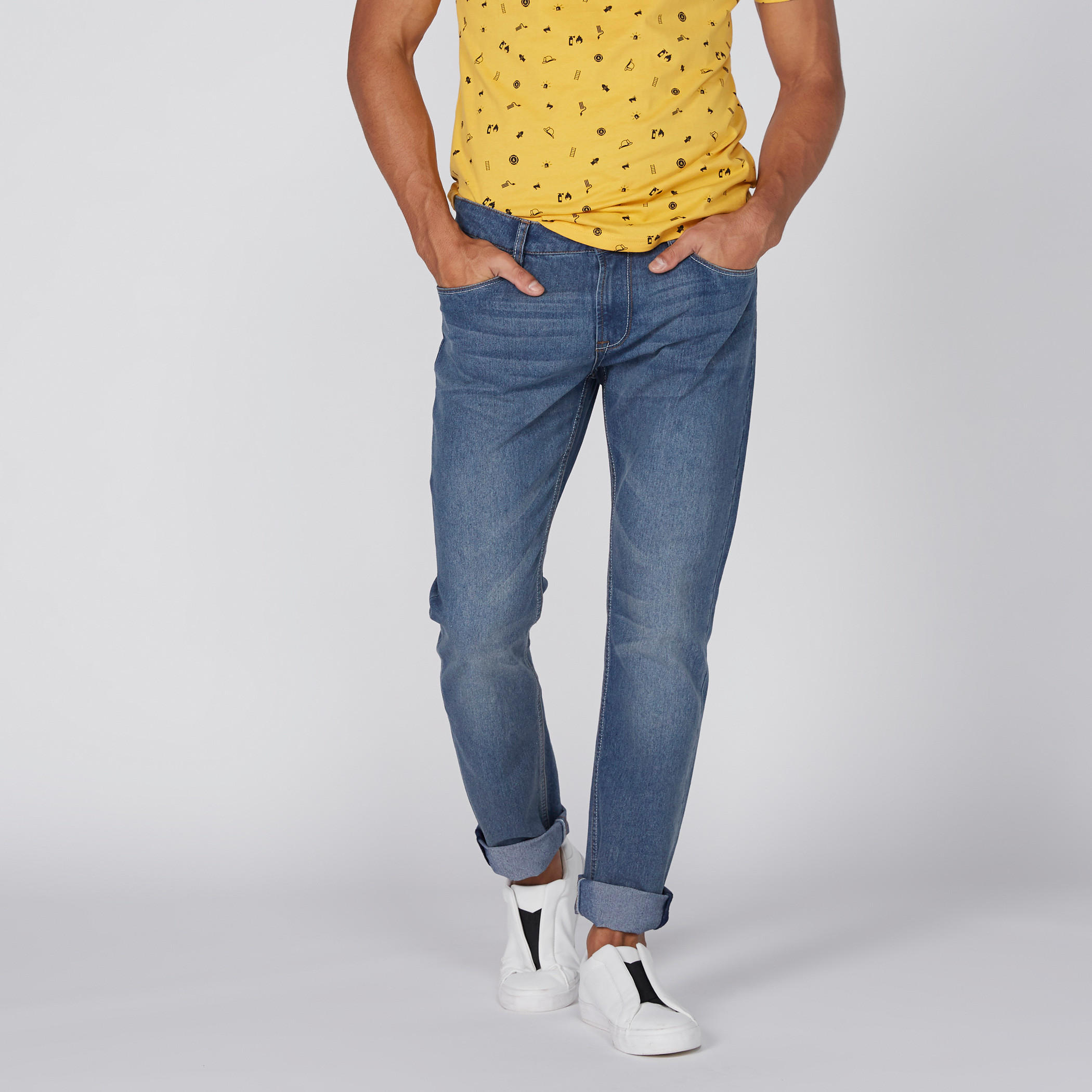 بنطال جينز طويل بجيوب-men-clothing-bottoms-jeans-image-1