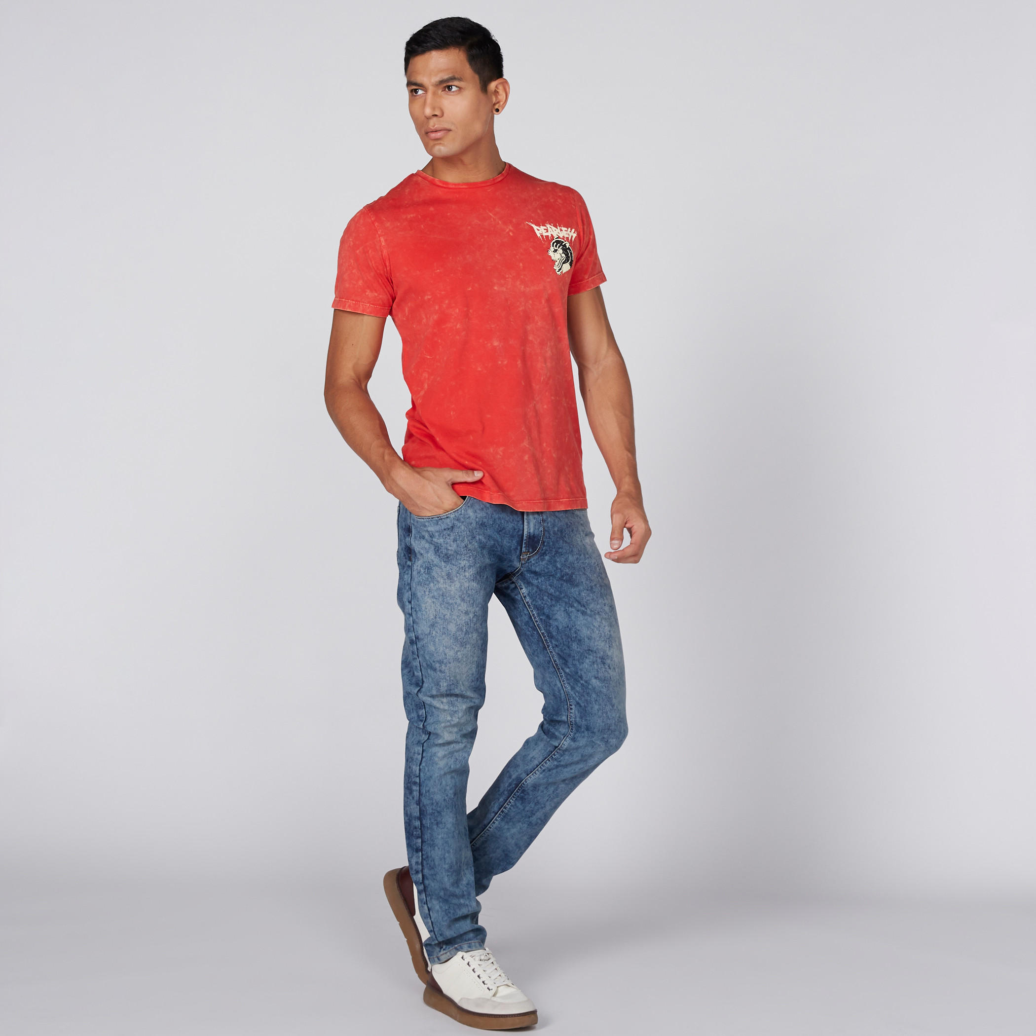 بنطال جينز طويل بأزرار وجيوب-men-clothing-bottoms-jeans-image-2