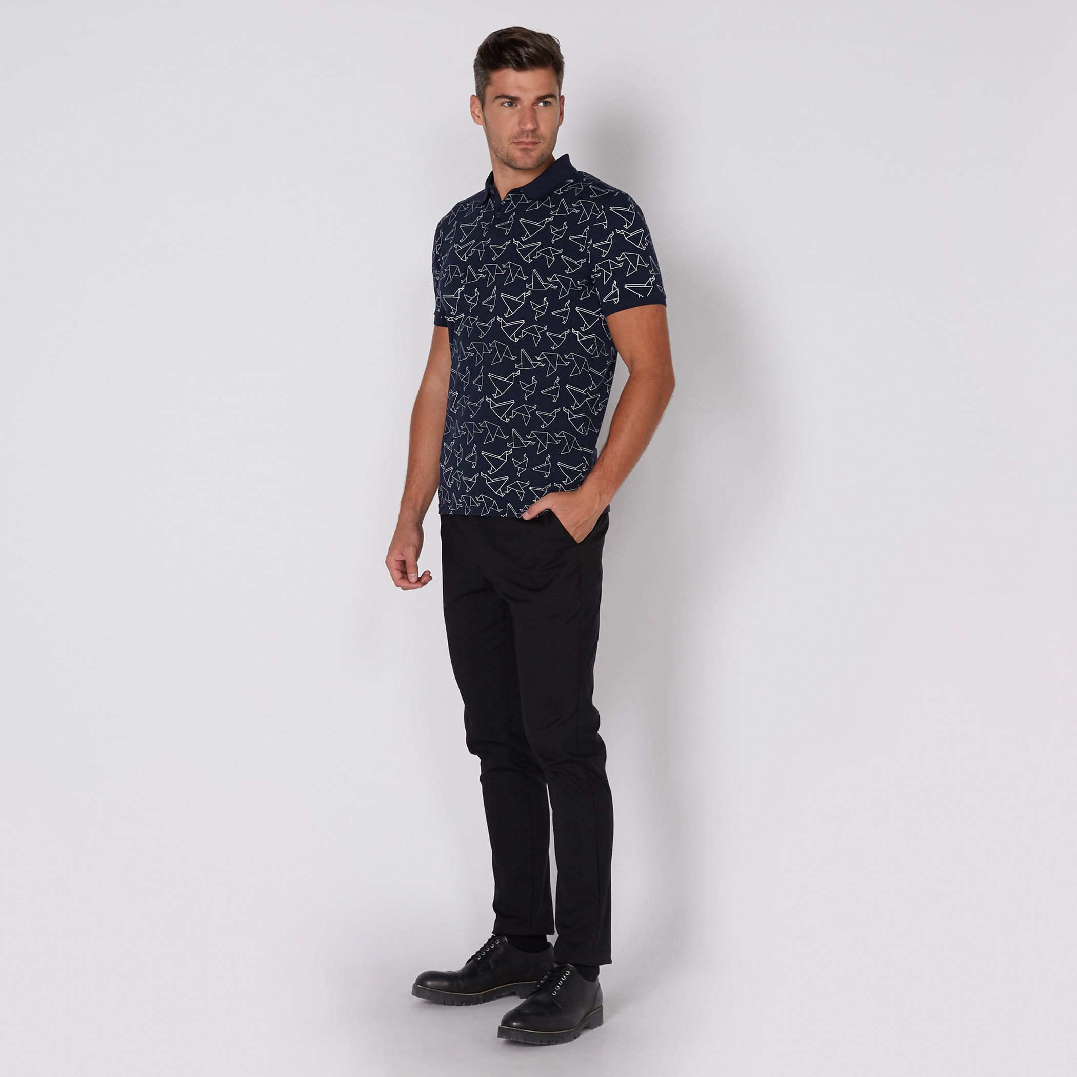 تيشيرت بياقة بولو وأكمام قصيرة وطبعات-men-clothing-tshirtsandpolos-polos-image-1