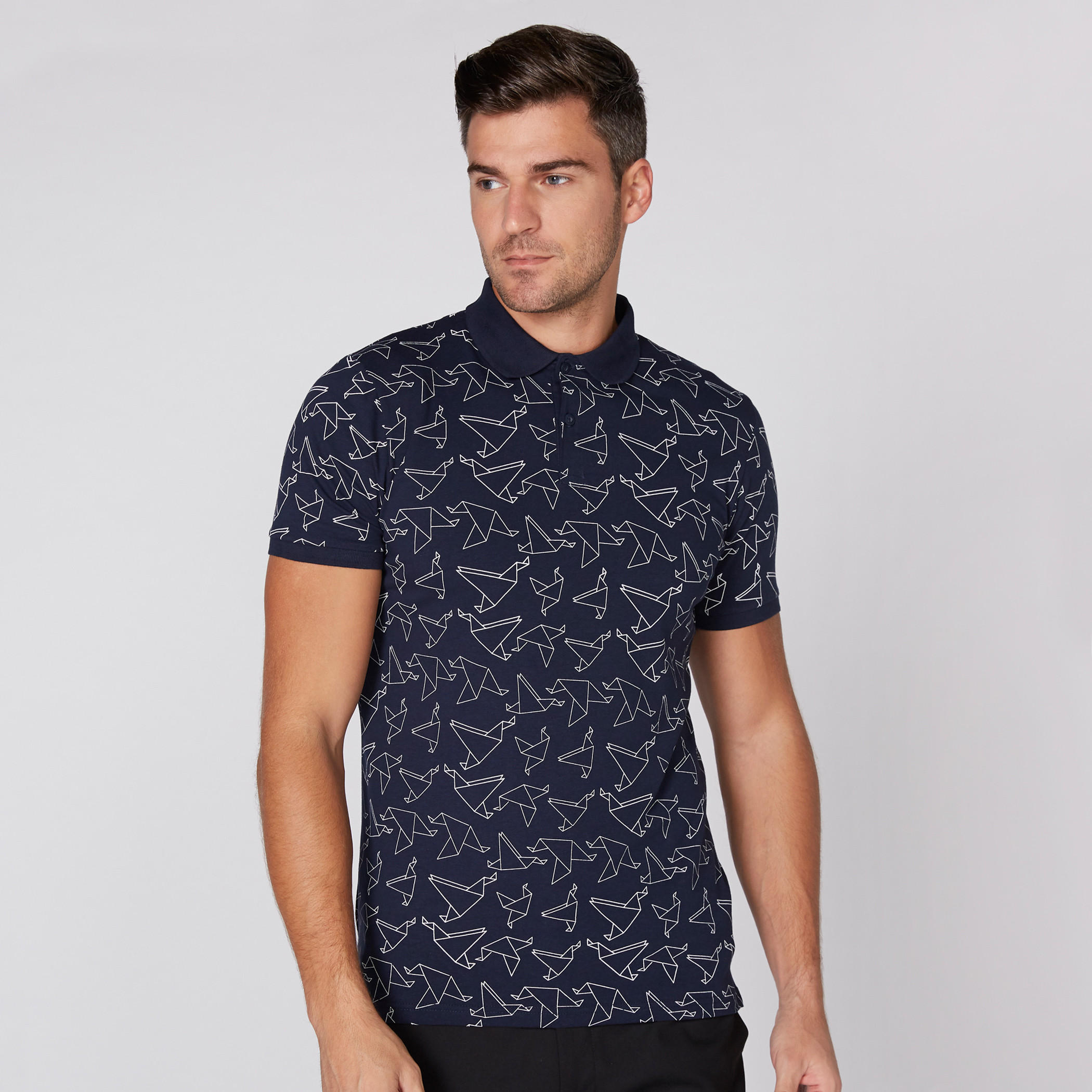 تيشيرت بياقة بولو وأكمام قصيرة وطبعات-men-clothing-tshirtsandpolos-polos-image-2