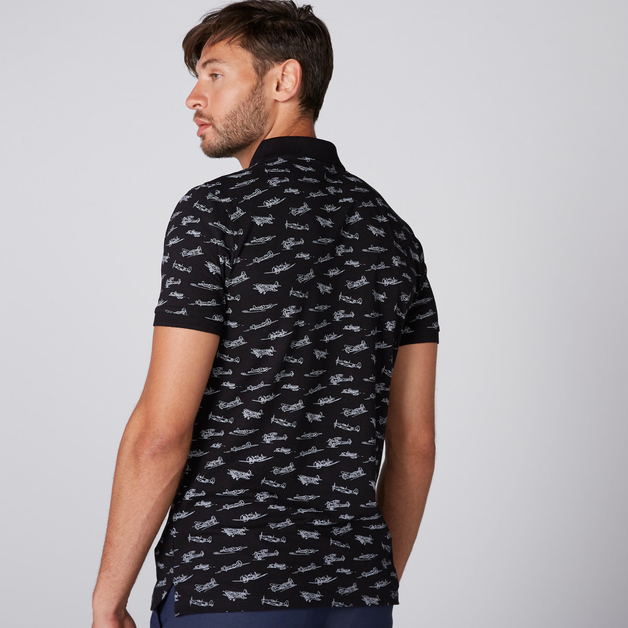 تيشيرت بياقة بولو وأكمام قصيرة وطبعات-men-clothing-tshirtsandpolos-polos-image-4