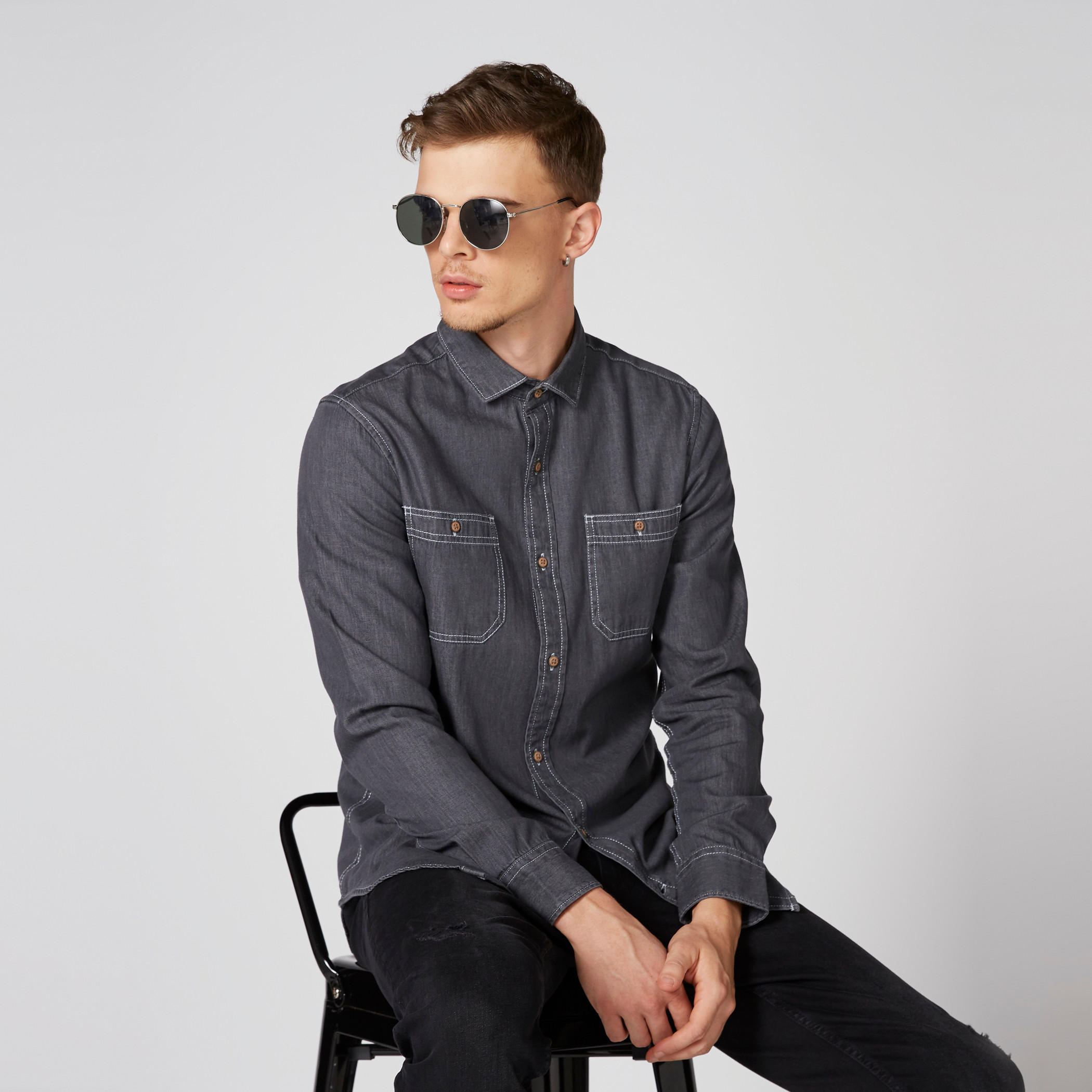 قميص من الدينم بأكمام طويلة وأزرار-men-clothing-shirts-image-3