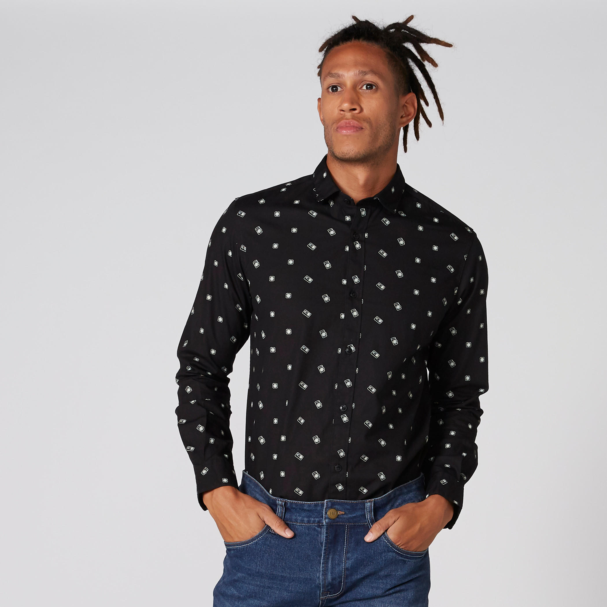 قميص بأكمام طويلة وأزرار وطبعات-men-clothing-shirts-image-1