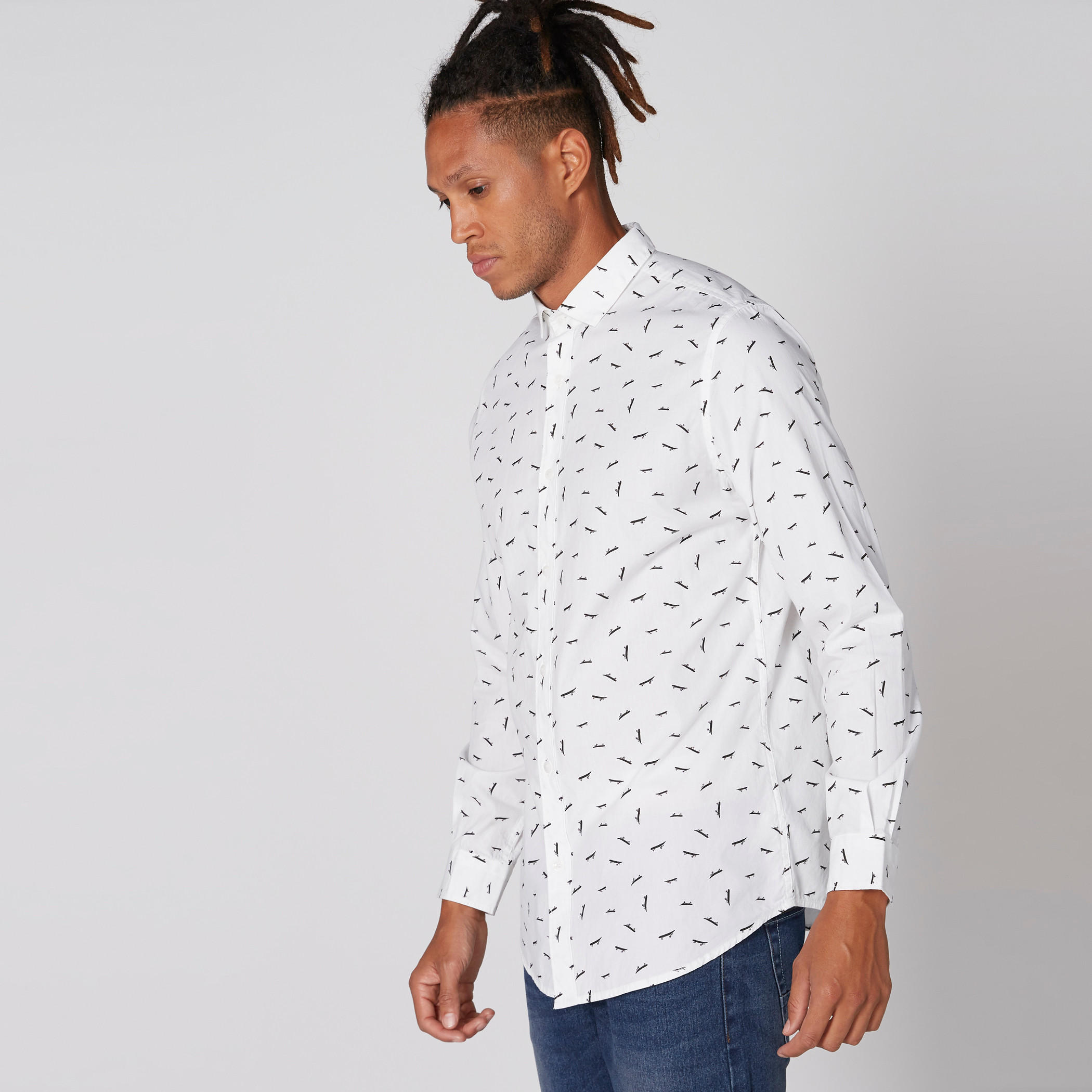 قميص بأكمام طويلة وأزرار وطبعات-men-clothing-shirts-image-1