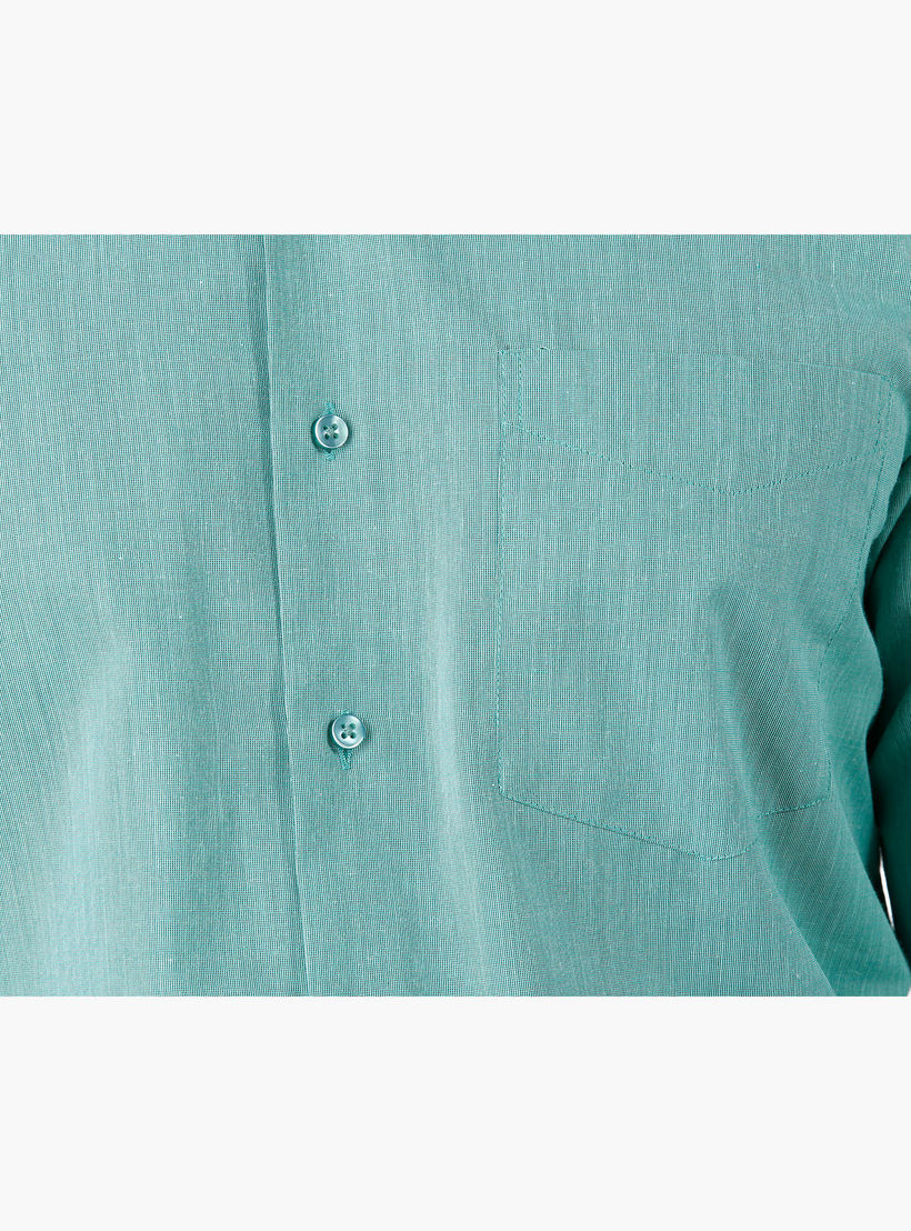 قميص رسمي سهل الكي بقصّة مريحة وياقة عاديّة وأكمام طويلة-men-clothing-shirts-image-4