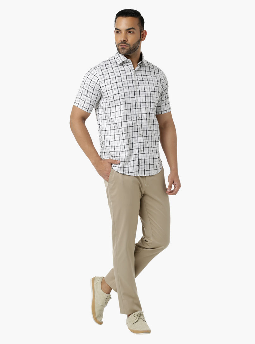 Chequered Casual Shirt with Collar Neck and Short Sleeves in Regular Fit-men-clothing-shirts-image-5