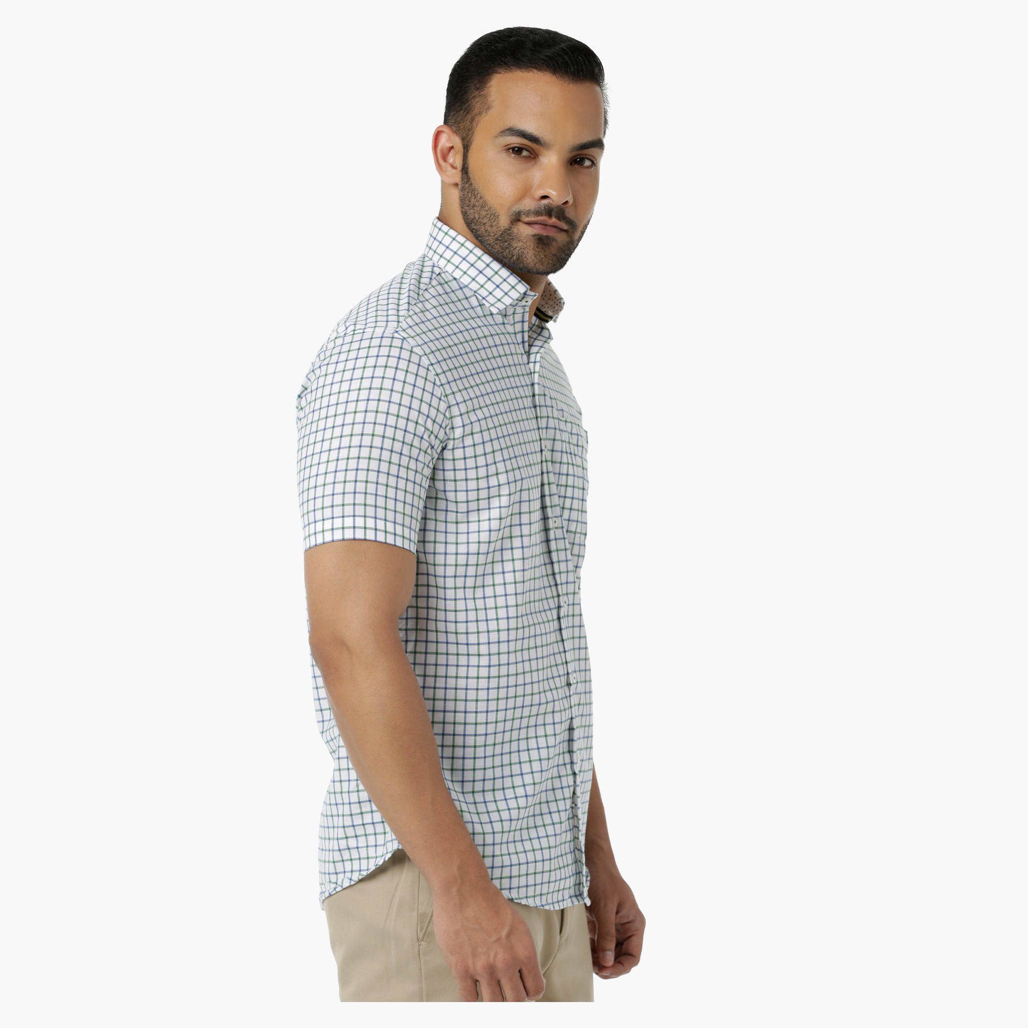 Chequered Casual Shirt with Collar Neck and Short Sleeves in Regular Fit-men-clothing-shirts-image-3