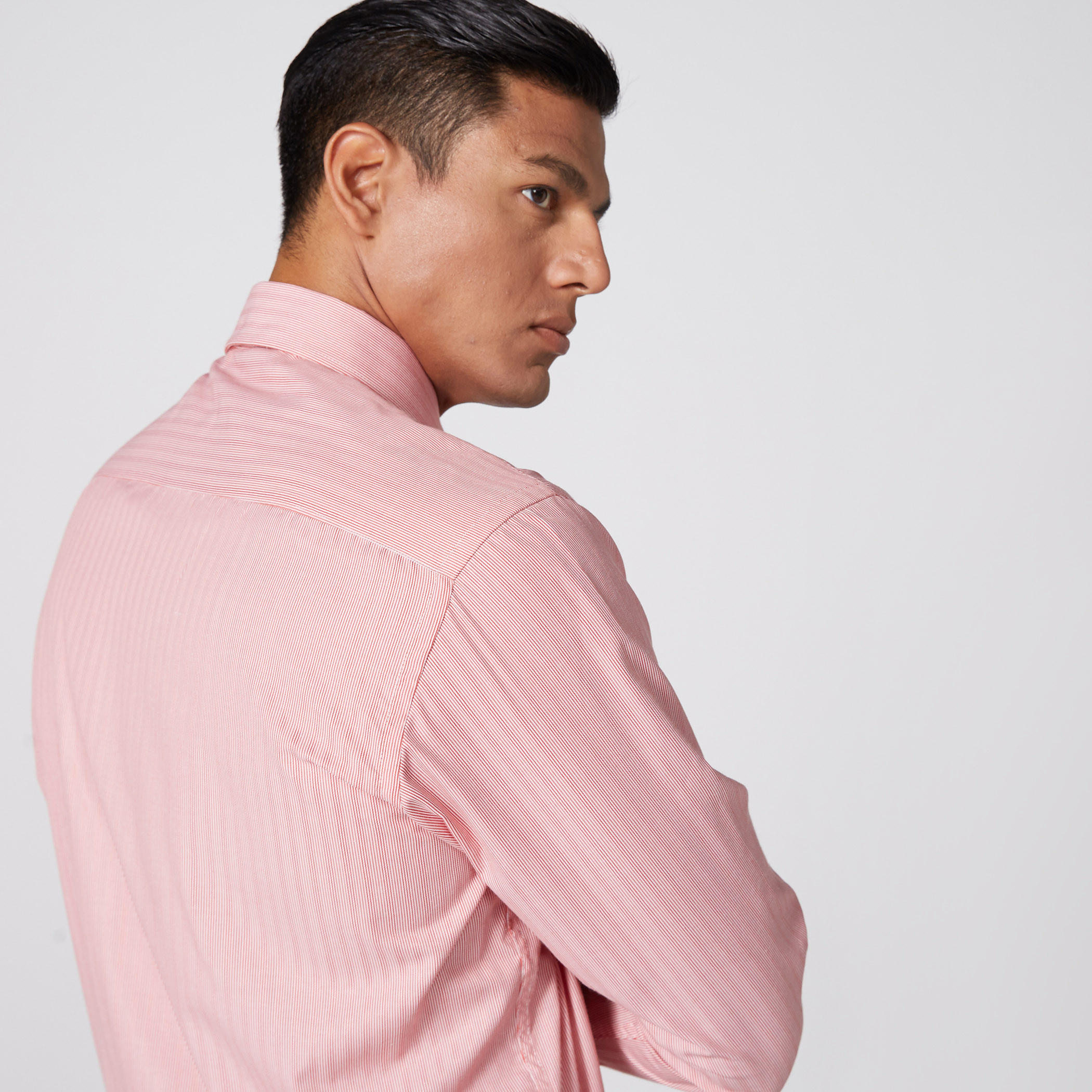 قميص مقلّم بأكمام طويلة وأزرار-men-clothing-shirts-image-2