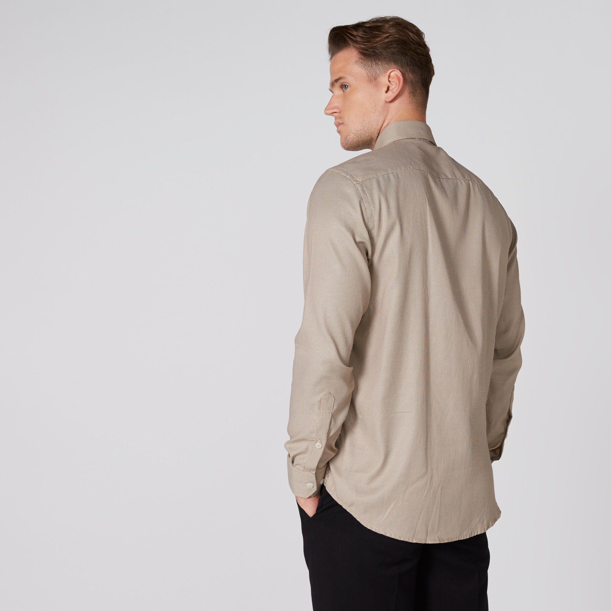 قميص بارز الملمس بأكمام طويلة وأزرار-men-clothing-shirts-image-2