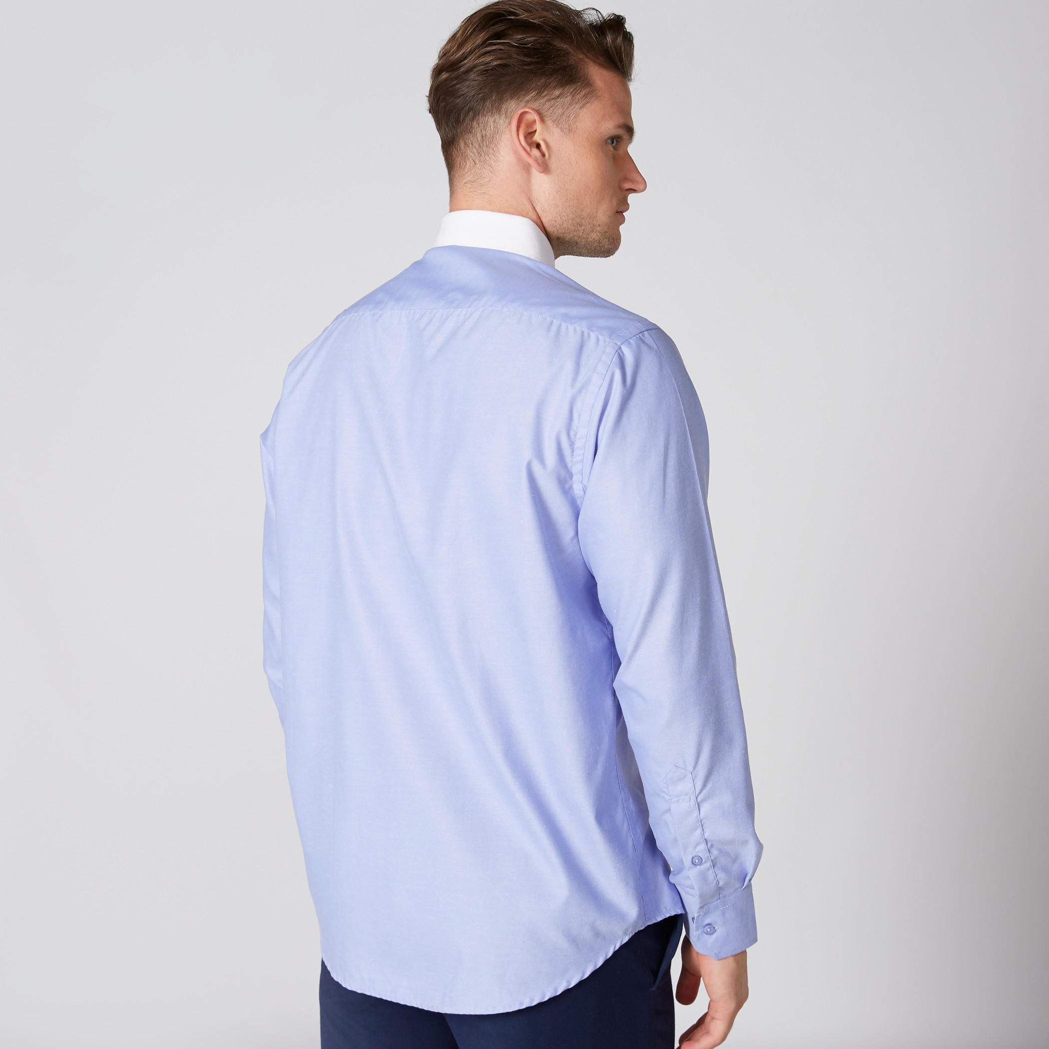 قميص بأكمام طويلة وأزرار وجيب على الصدر-men-clothing-shirts-image-2