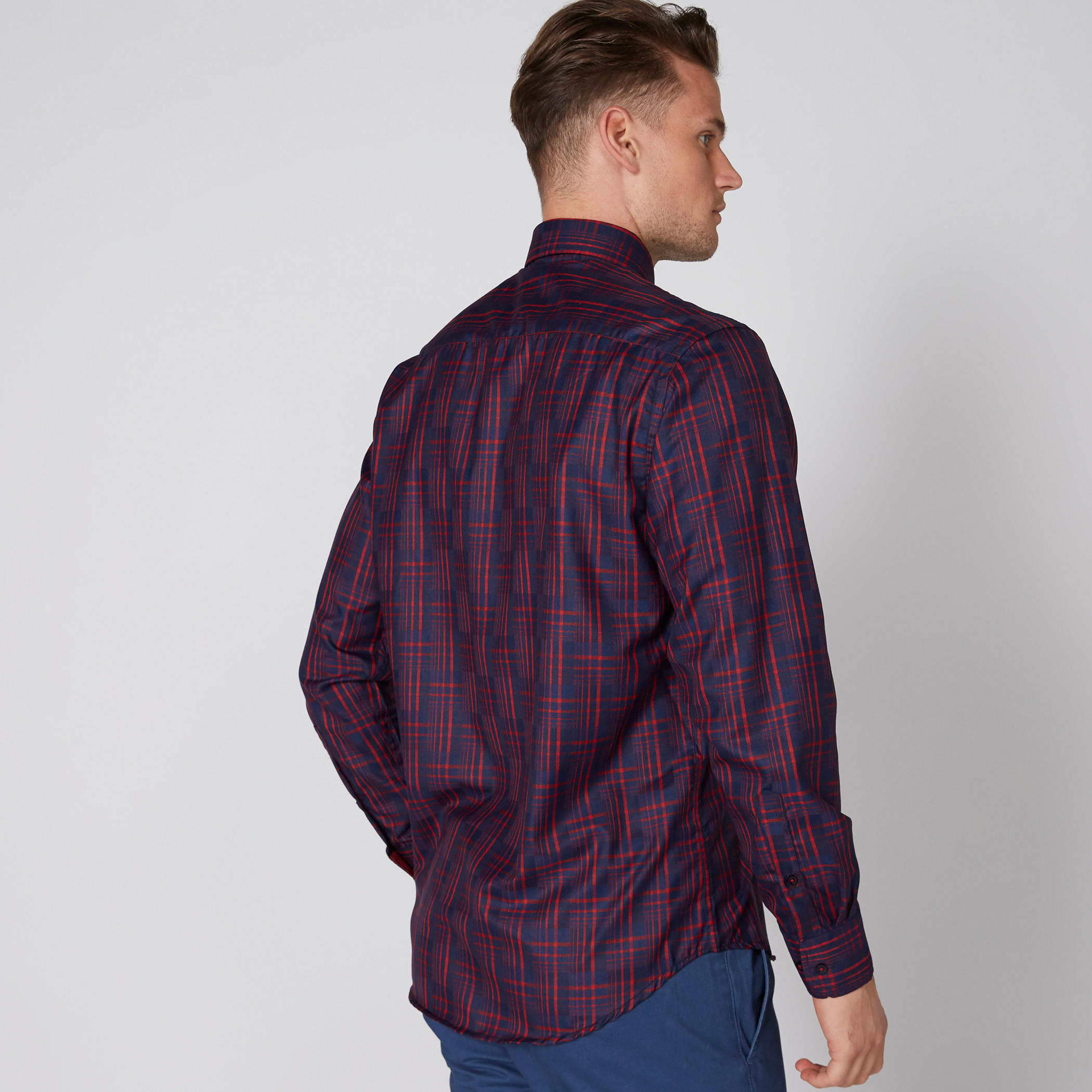 قميص كاروهات بأكمام طويلة وأزرار-men-clothing-shirts-image-2