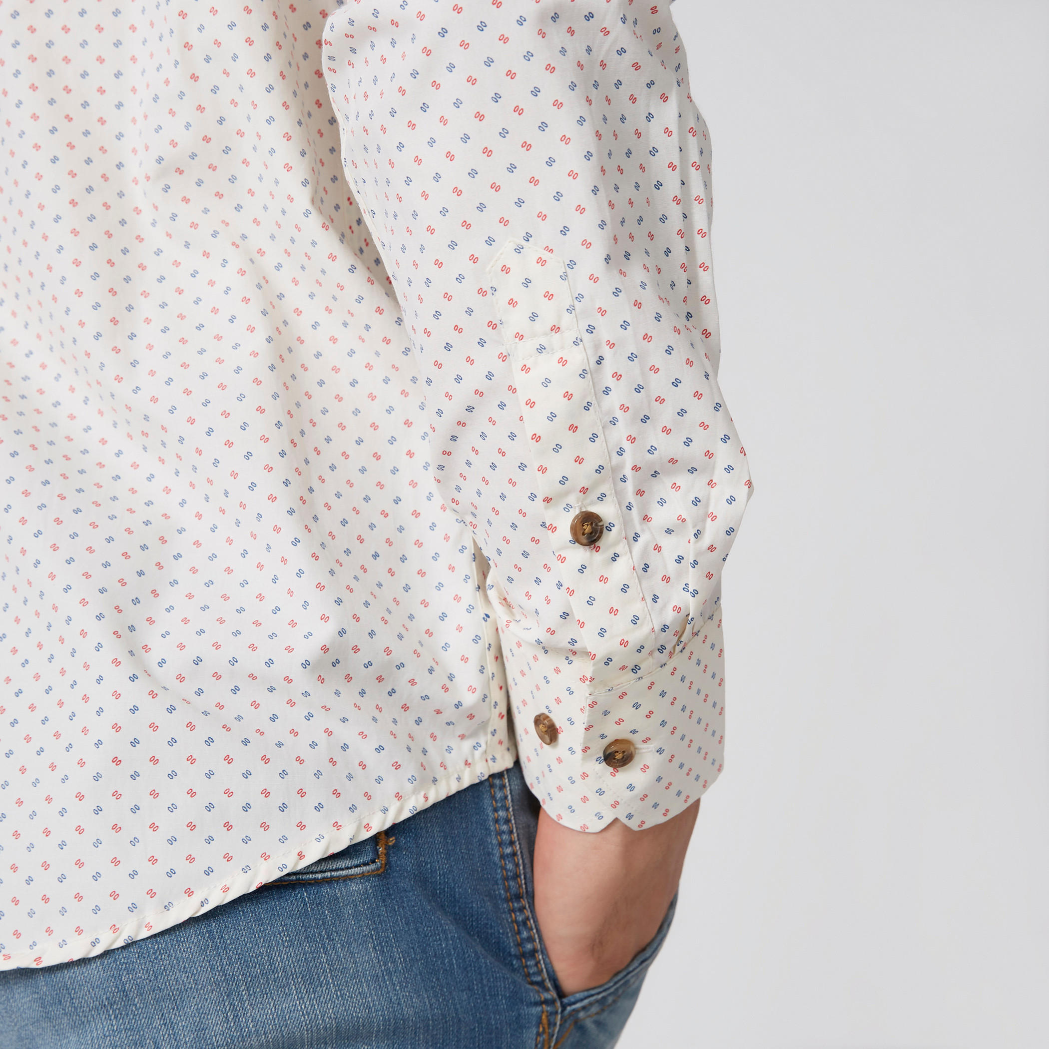 قميص بأكمام طويلة وأزرار وطبعات-men-clothing-shirts-image-4