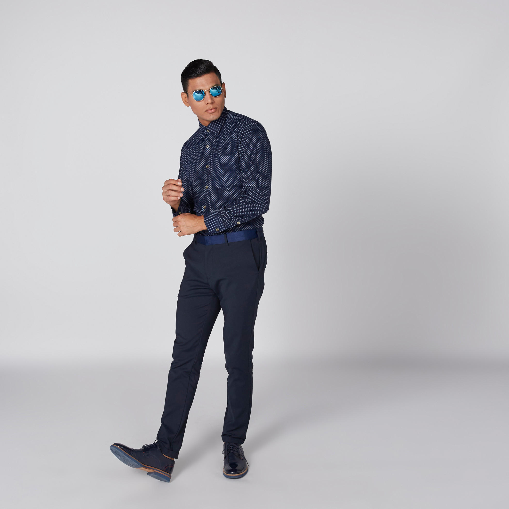 قميص بطبعات بأكمام طويلة وأزرار-men-clothing-shirts-image-1