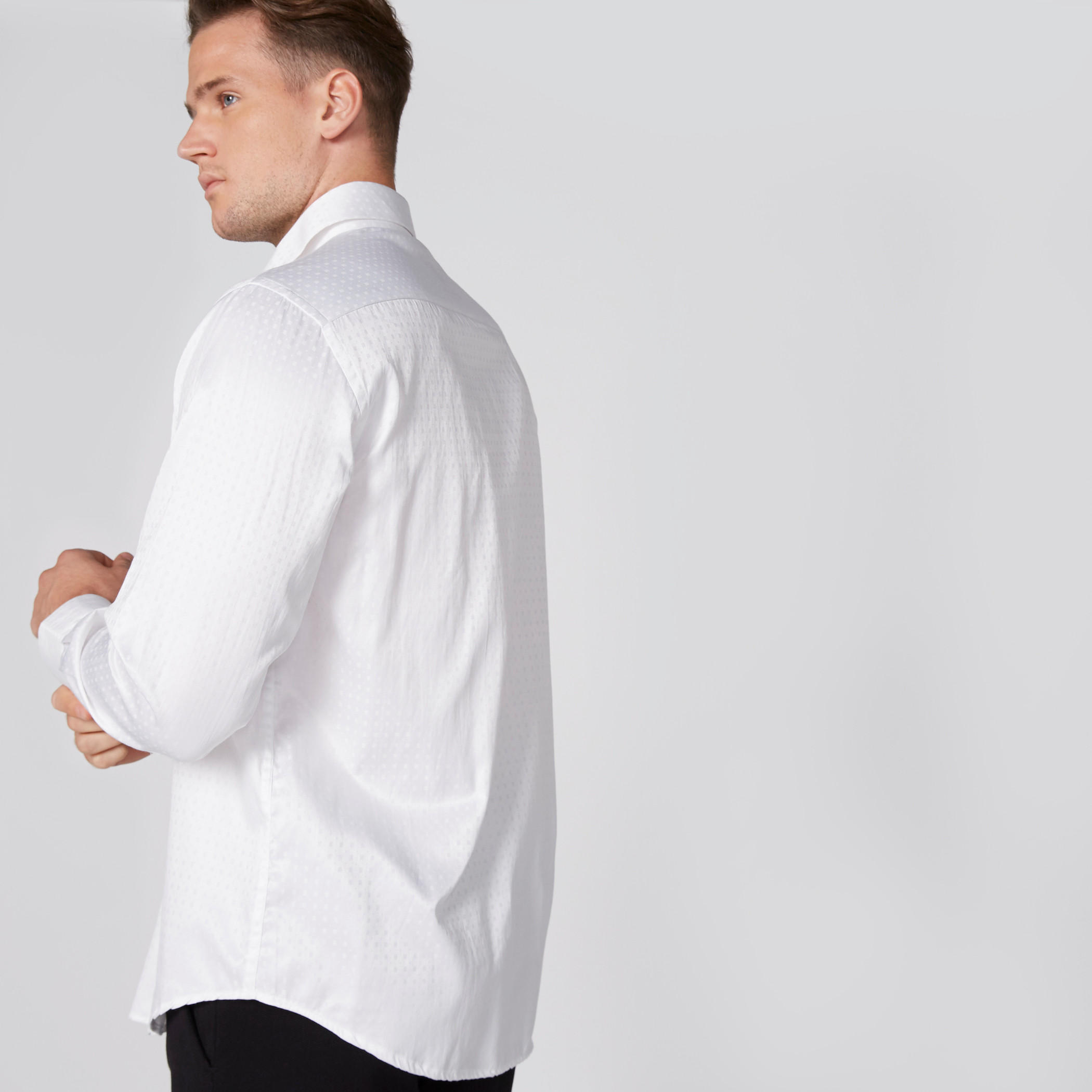 قميص بأكمام طويلة وأزرار وطبعات-men-clothing-shirts-image-1