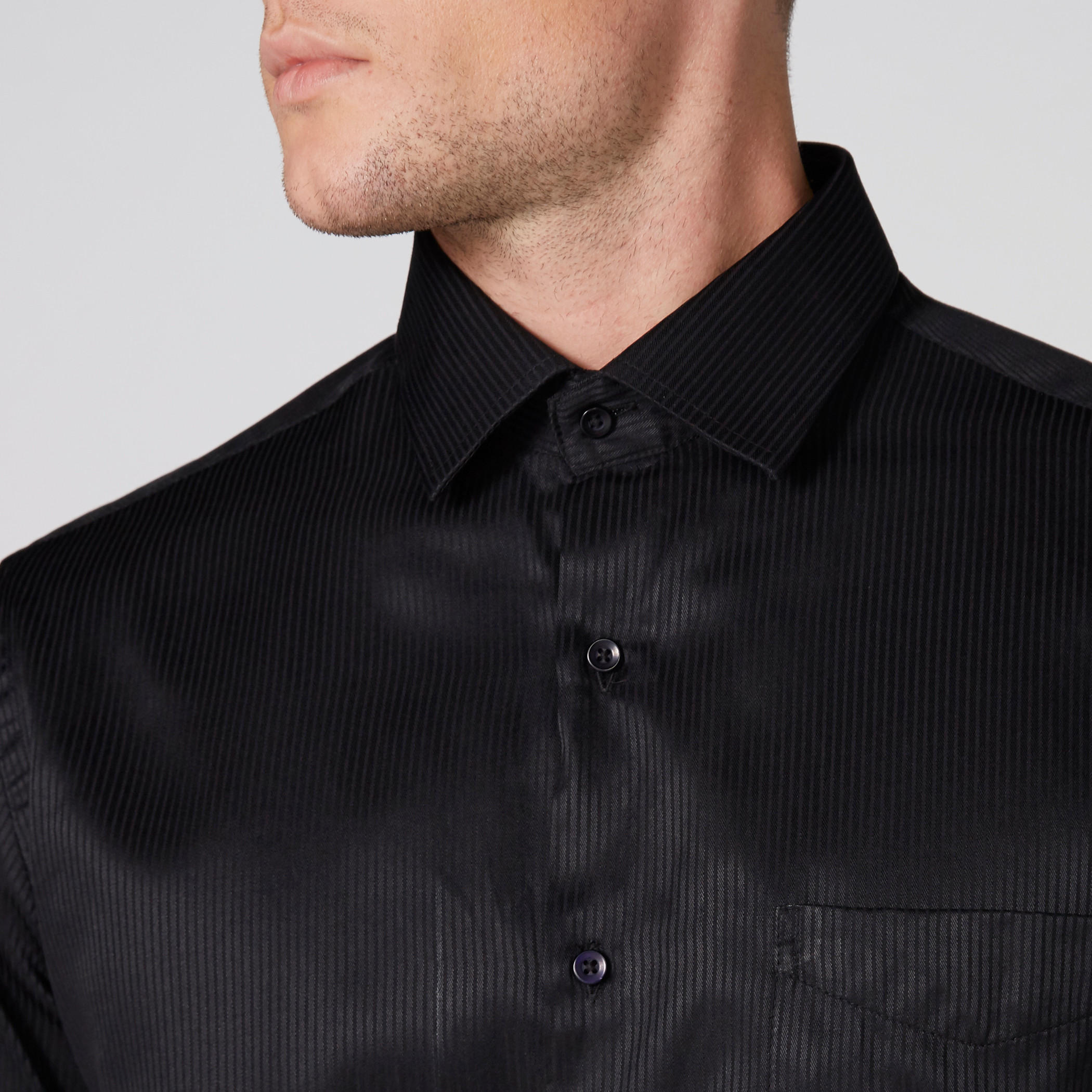 قميص مقلّم بأكمام طويلة وأزرار-men-clothing-shirts-image-4