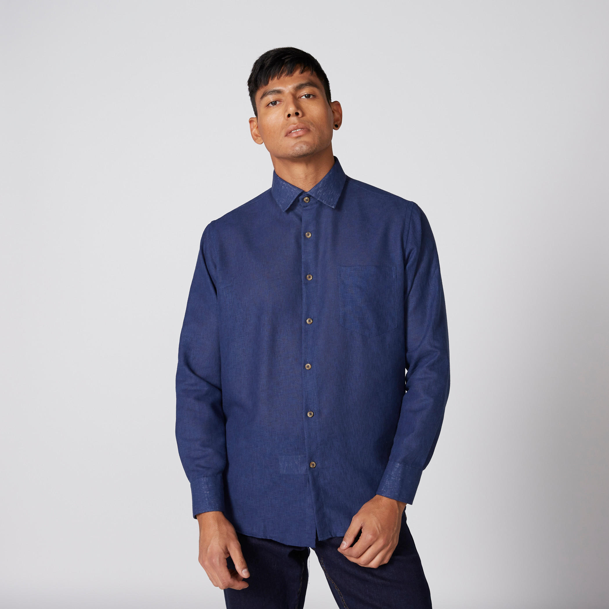 قميص بأكمام طويلة وأزرار-men-clothing-shirts-image-4
