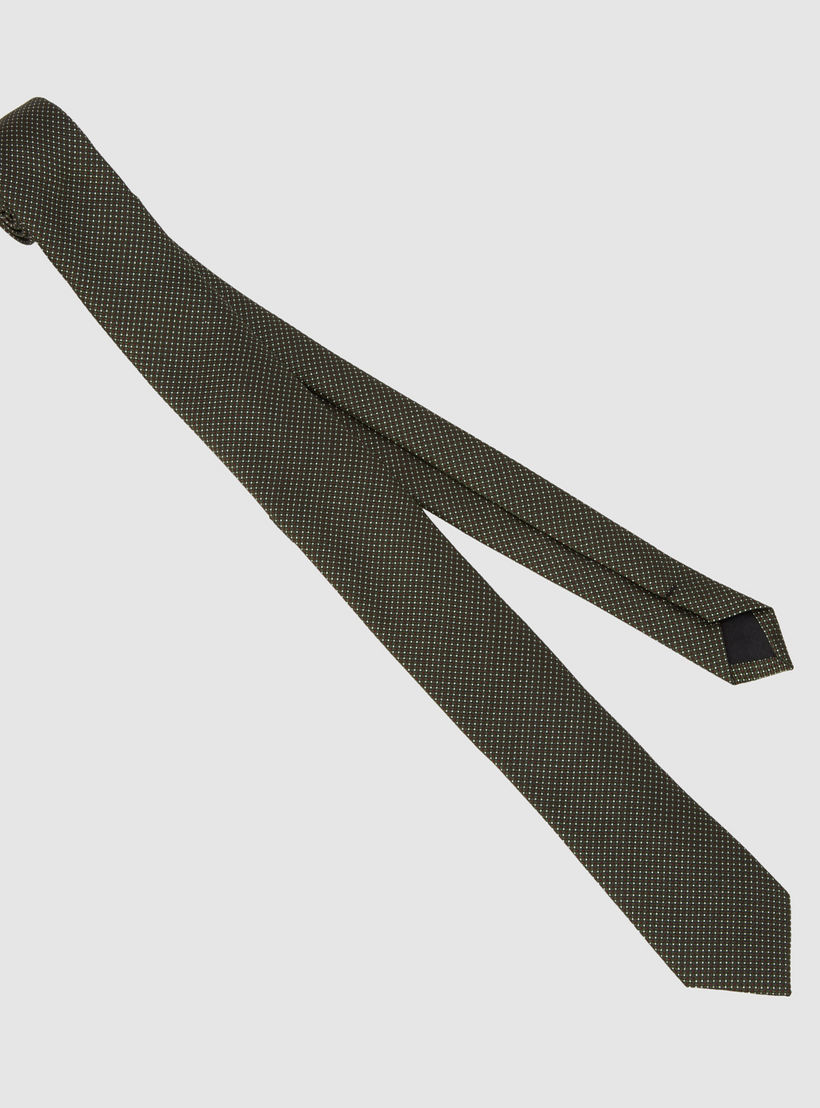 ربطة عنق بطبعات-men-tiesandcufflinks-pocketsquares-image-1