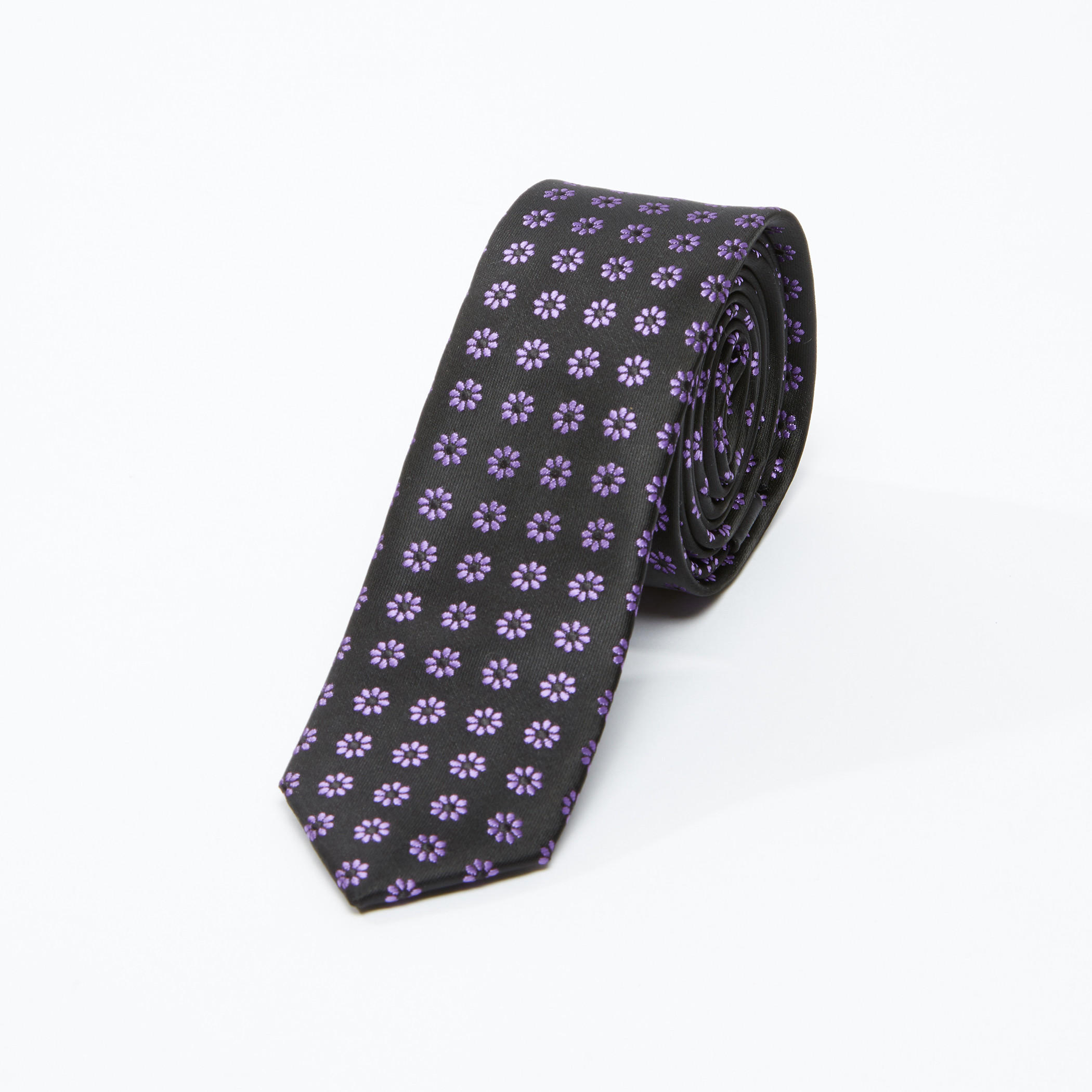 ربطة عنق بطبعات-men-tiesandcufflinks-pocketsquares-image-4