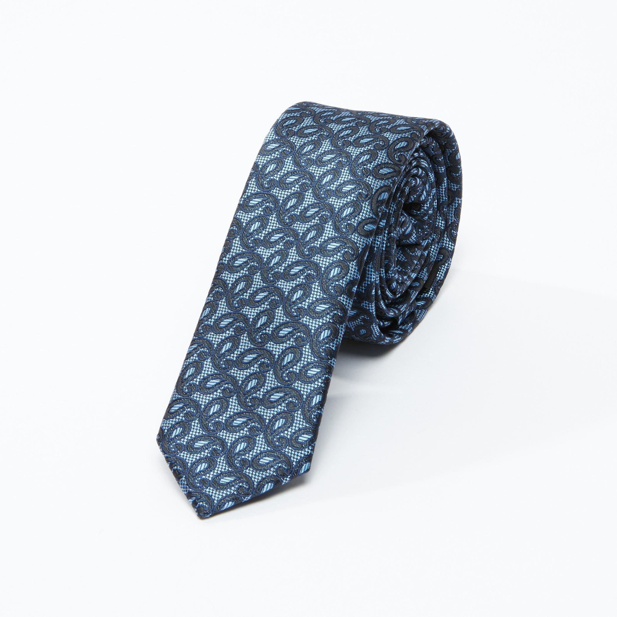 ربطة عنق بطبعات-men-tiesandcufflinks-pocketsquares-image-3