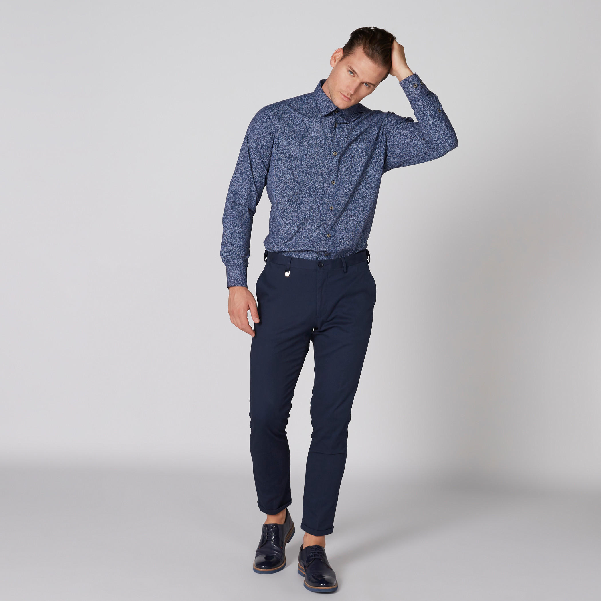 قميص سهل الكي بأكمام طويلة وأزرار وطبعات-men-clothing-shirts-image-2