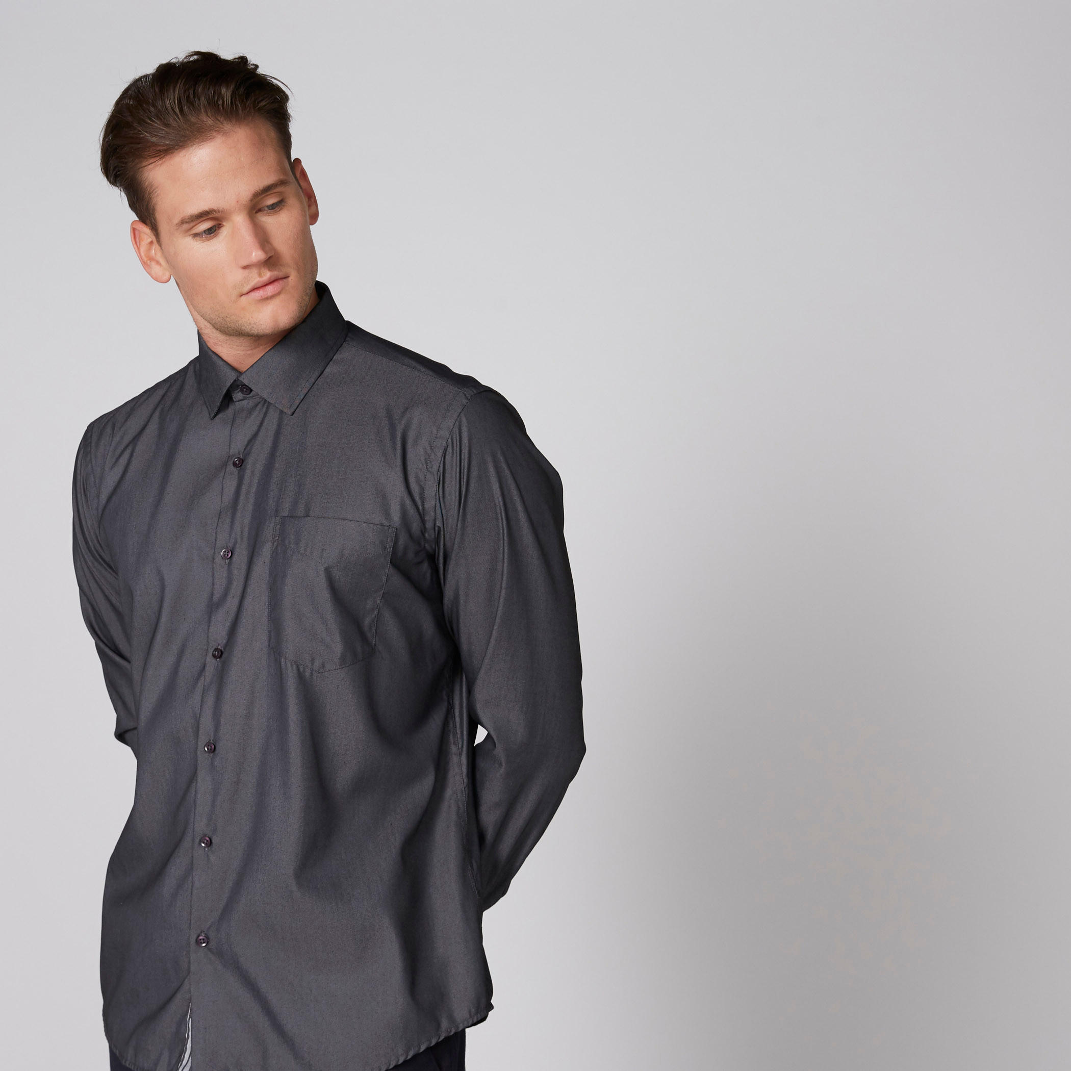قميص بأكمام طويلة وأزرار وجيوب-men-clothing-shirts-image-3