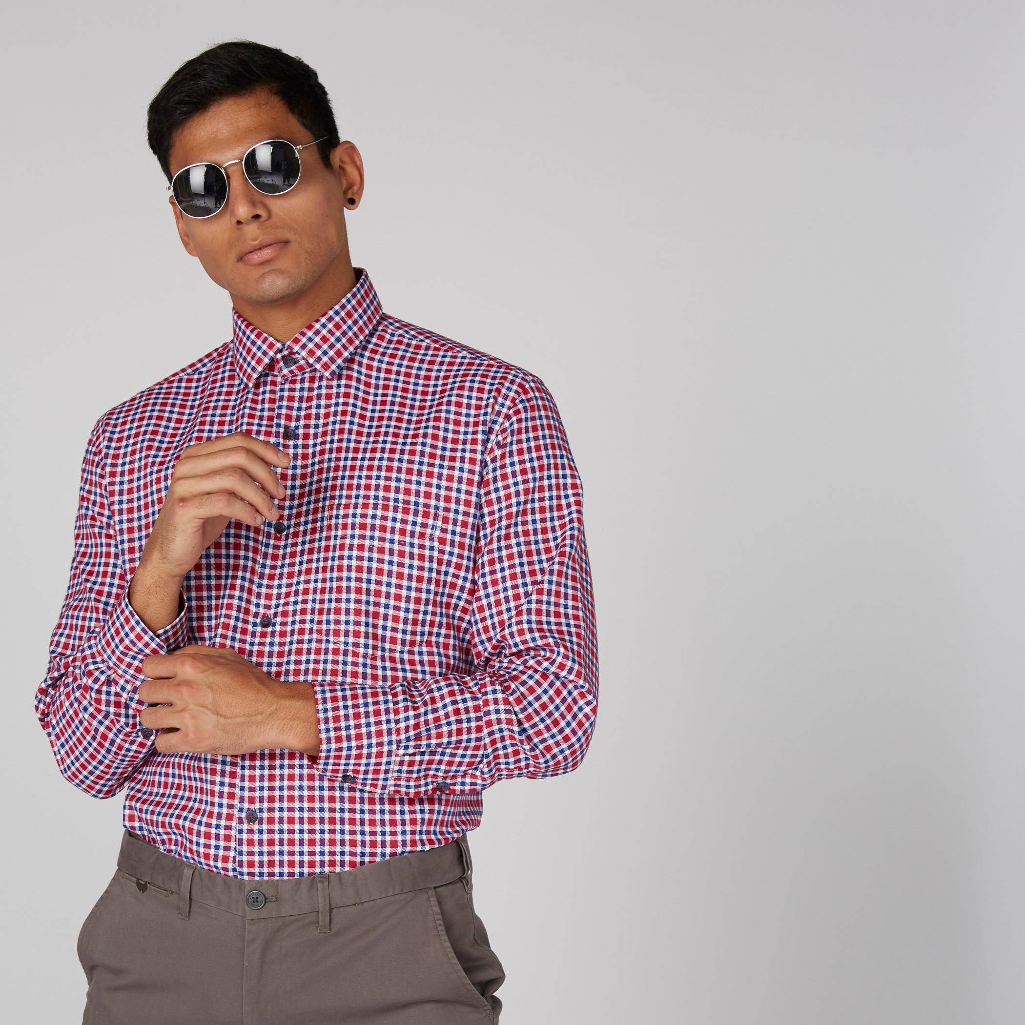 قميص كاروهات بأكمام طويلة وأزرار-men-clothing-shirts-image-2