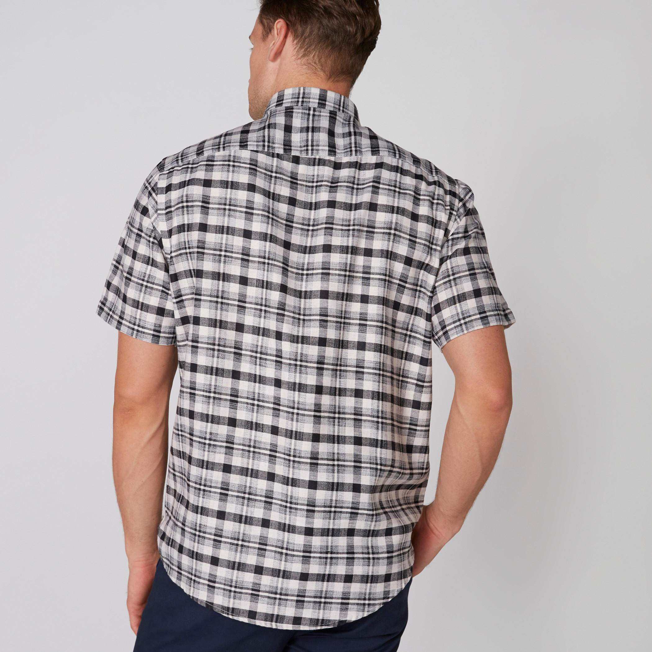 قميص كاروهات أكمام قصيرة وأزرار-men-clothing-shirts-image-2