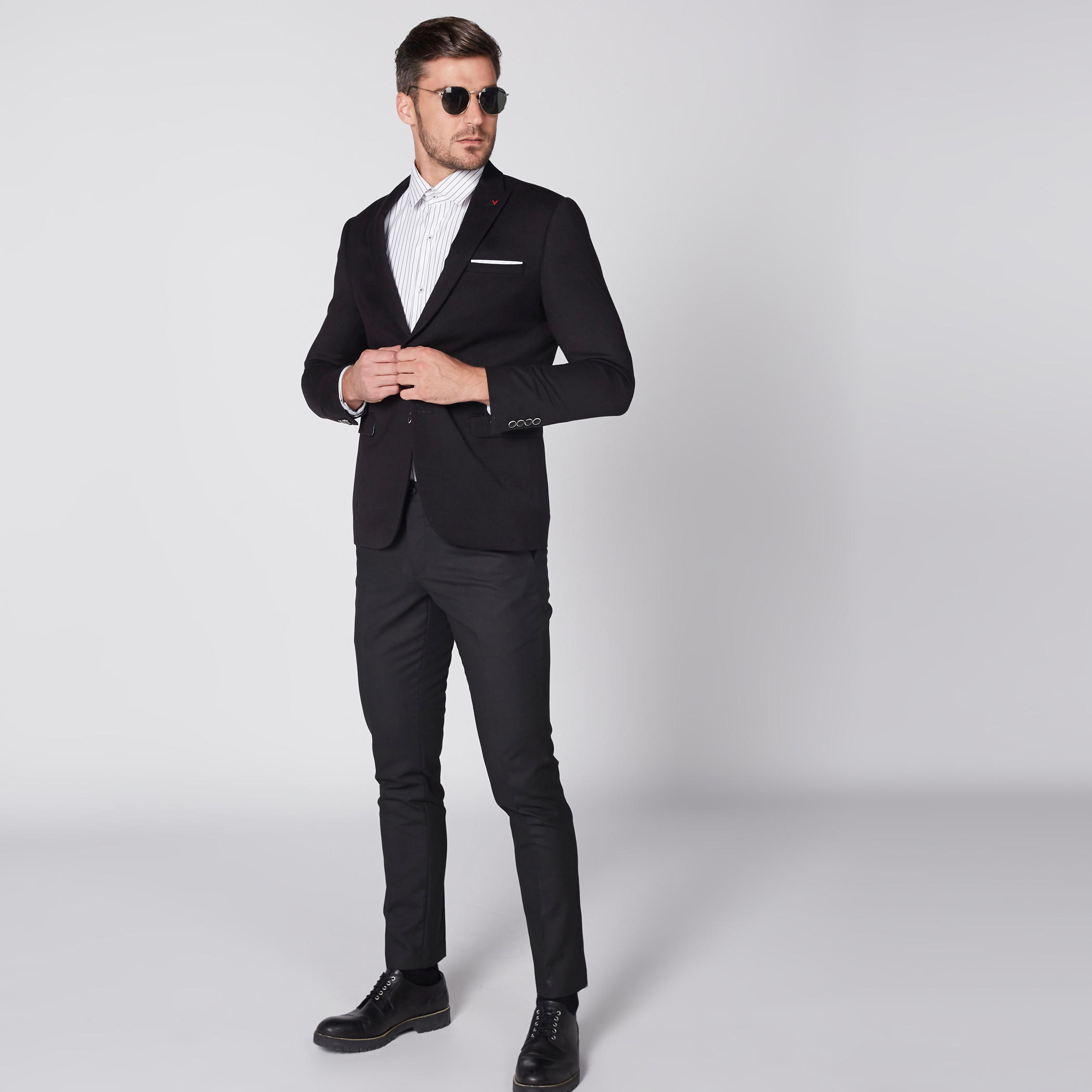 قميص مخطط سهل الكي بأكمام طويلة وأزرار-men-clothing-shirts-image-4