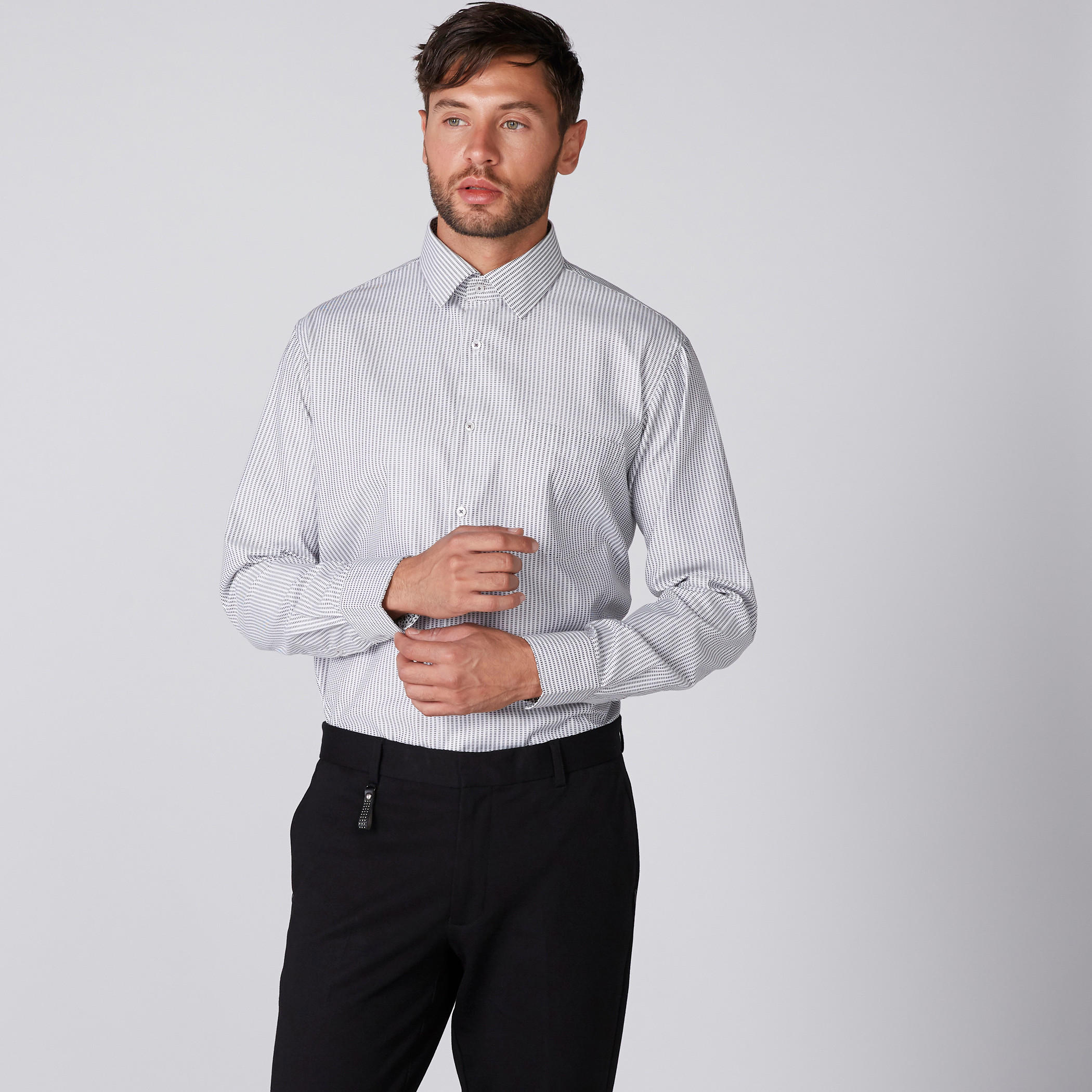 قميص بطبعات بأكمام طويلة وأزرار-men-clothing-shirts-image-1