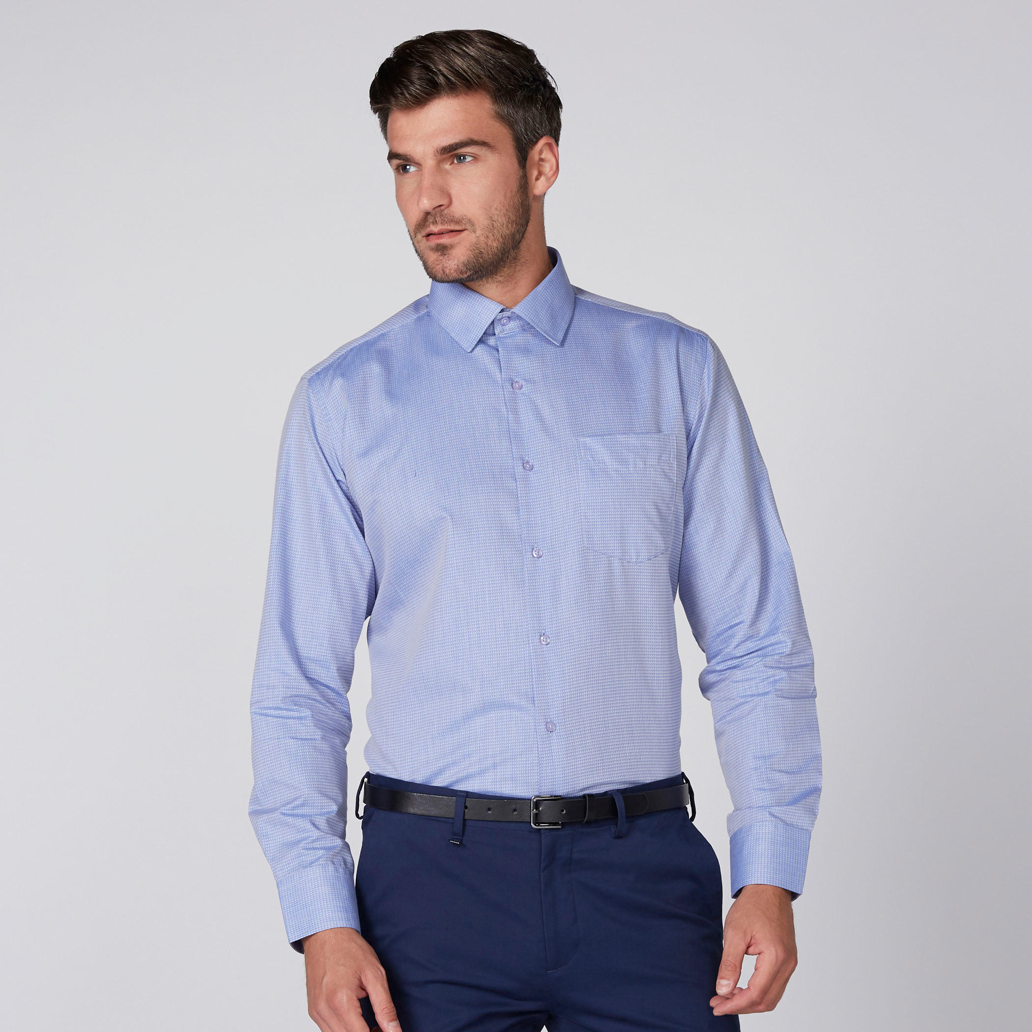 قميص بارز الملمس سهل الكي بأكمام طويلة-men-clothing-shirts-image-1