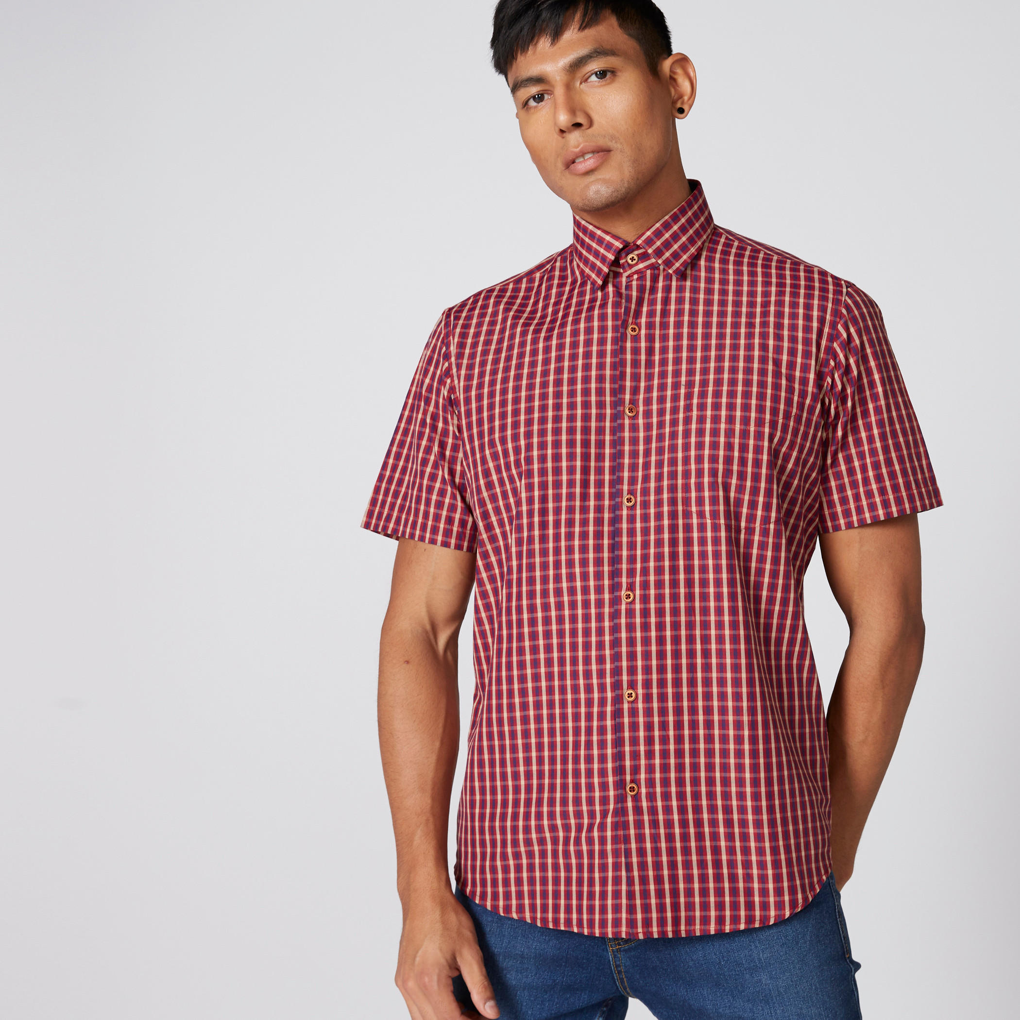 قميص مربعات سهل الكي بأكمام قصيرة وأزرار-men-clothing-shirts-image-1
