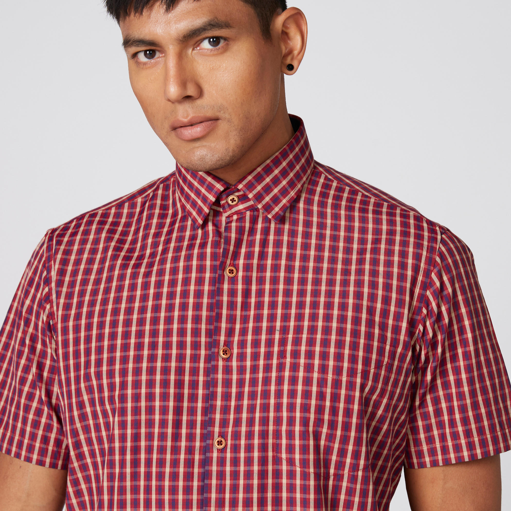 قميص مربعات سهل الكي بأكمام قصيرة وأزرار-men-clothing-shirts-image-4