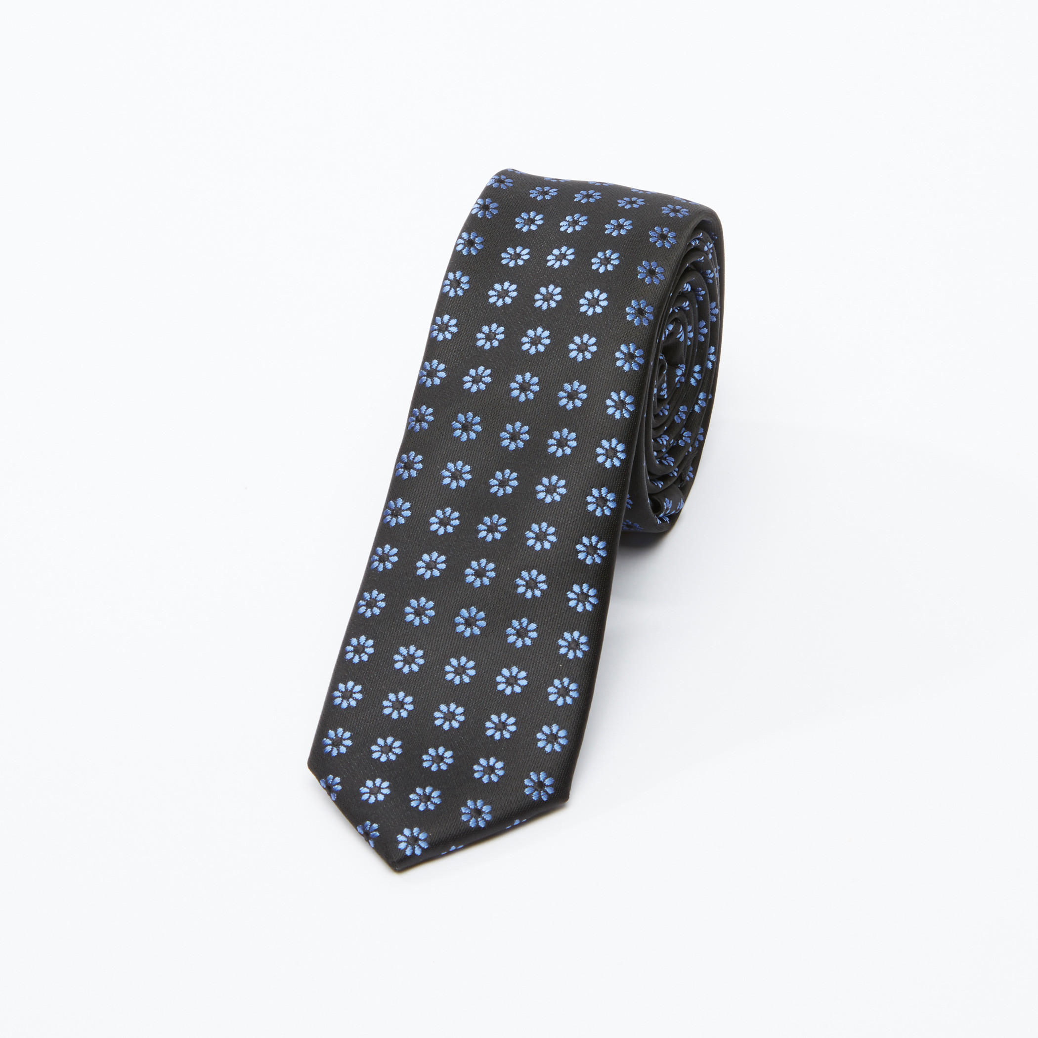ربطة عنق مطرّزة بقصّة عادية-men-tiesandcufflinks-pocketsquares-image-4