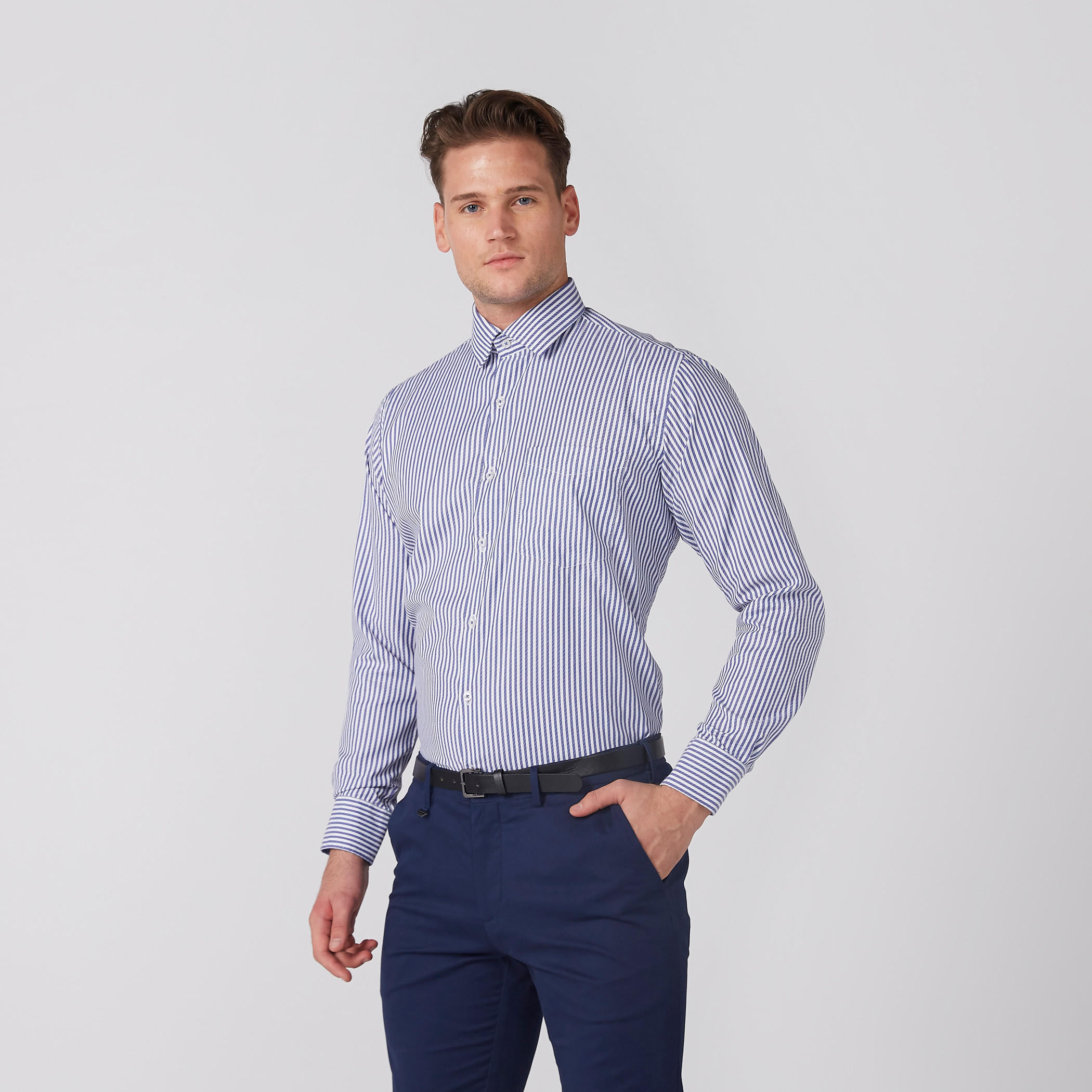 قميص مخطط سهل الكي بأكمام طويلة وأزرار-men-clothing-shirts-image-1