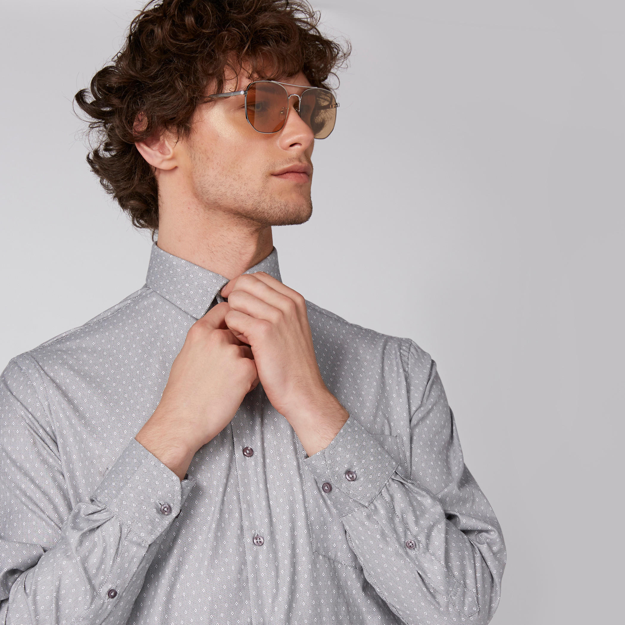 قميص سهل الكي بأكمام طويلة وأزرار وطبعات-men-clothing-shirts-image-1