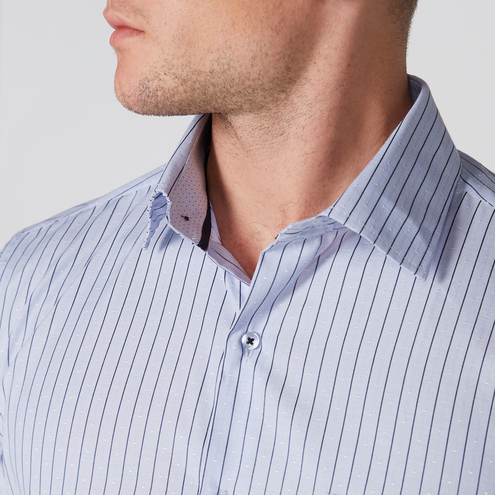 قميص مخطط سهل الكي بأكمام طويلة وأزرار-men-clothing-shirts-image-4