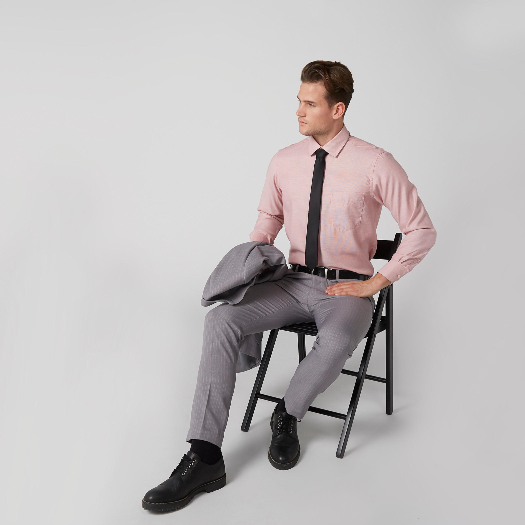 قميص بارز الملمس سهل الكي بأكمام طويلة وأزرار-men-clothing-shirts-image-2