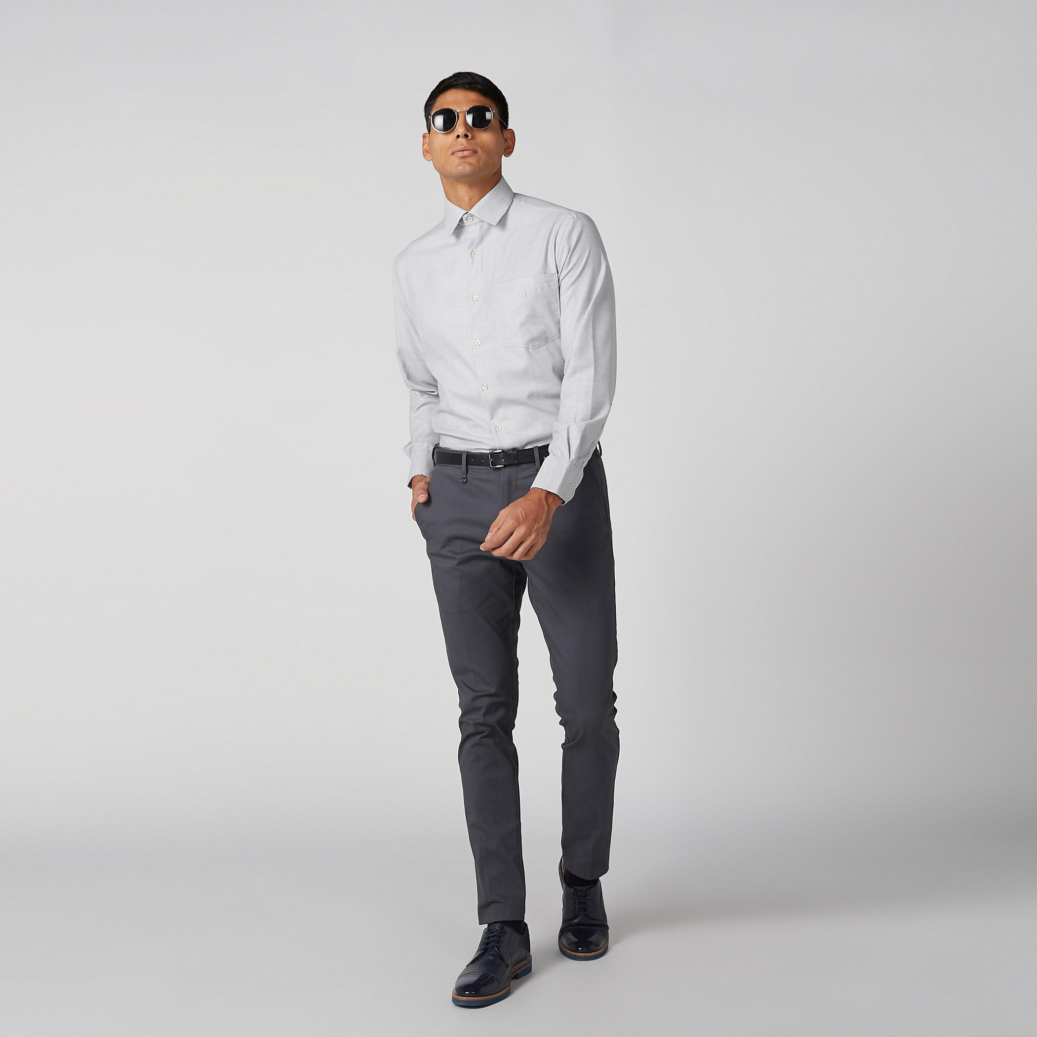 قميص بارز الملمس سهل الكي بأكمام طويلة وأزرار-men-clothing-shirts-image-2