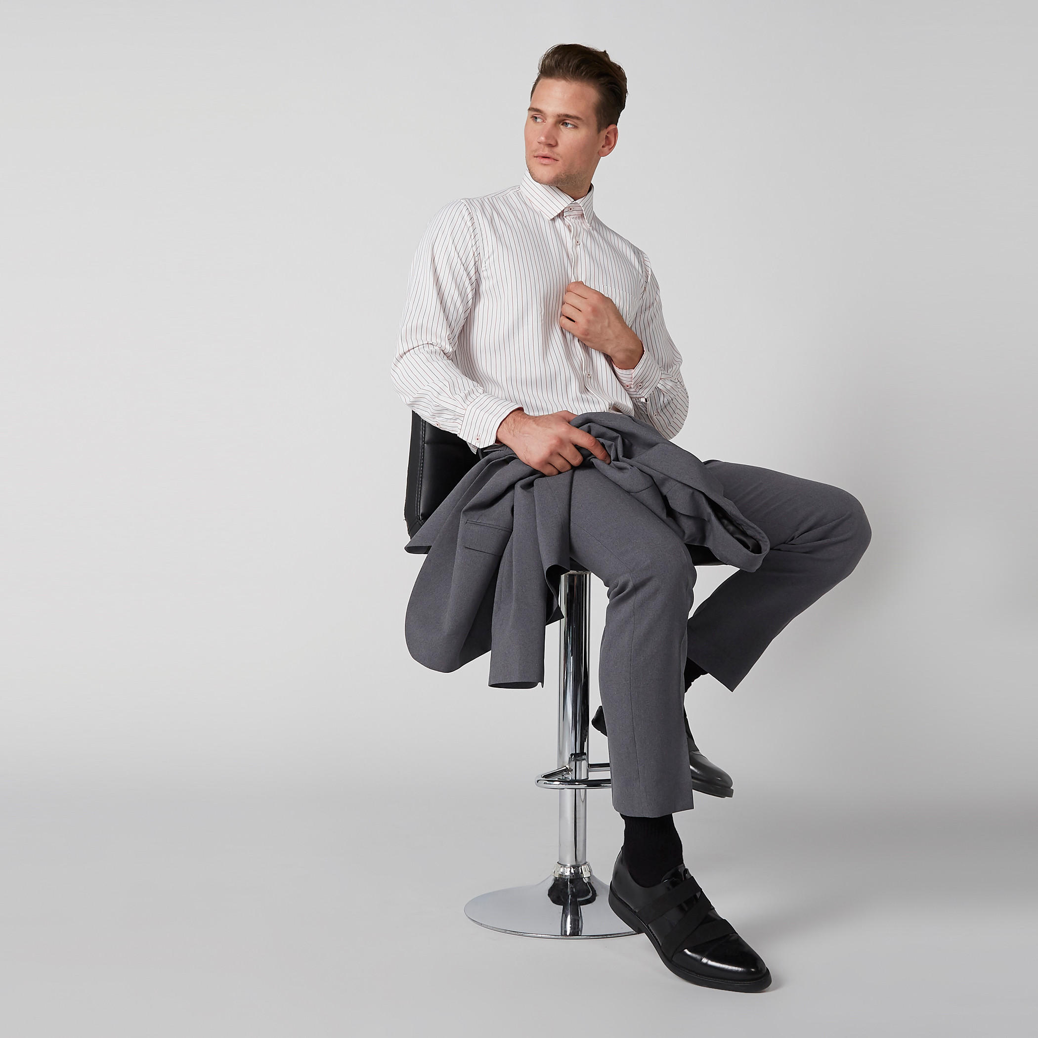 قميص مخطط سهل الكي بأكمام طويلة وأزرار-men-clothing-shirts-image-2