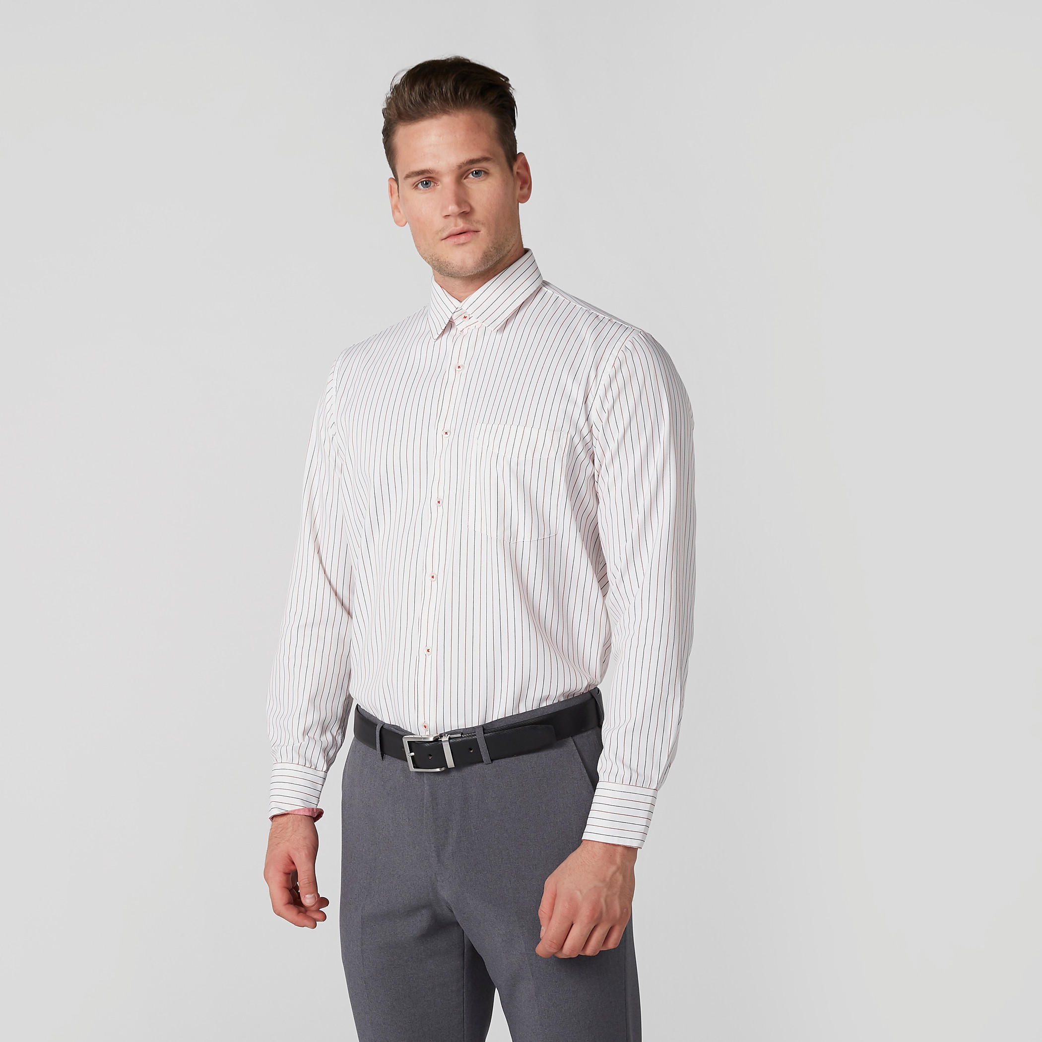 قميص مخطط سهل الكي بأكمام طويلة وأزرار-men-clothing-shirts-image-3