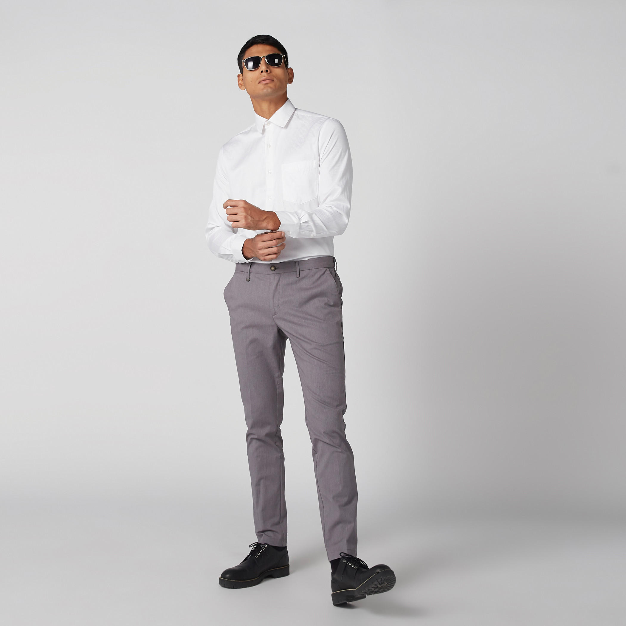 قميص سهل الكي بياقة عادية وأكمام طويلة وأزرار-men-clothing-shirts-image-2
