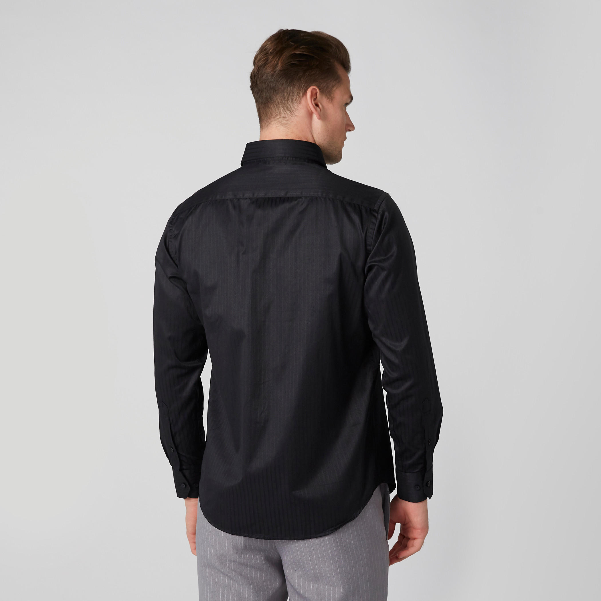 قميص مخطط سهل الكي بأكمام طويلة وأزرار-men-clothing-shirts-image-3
