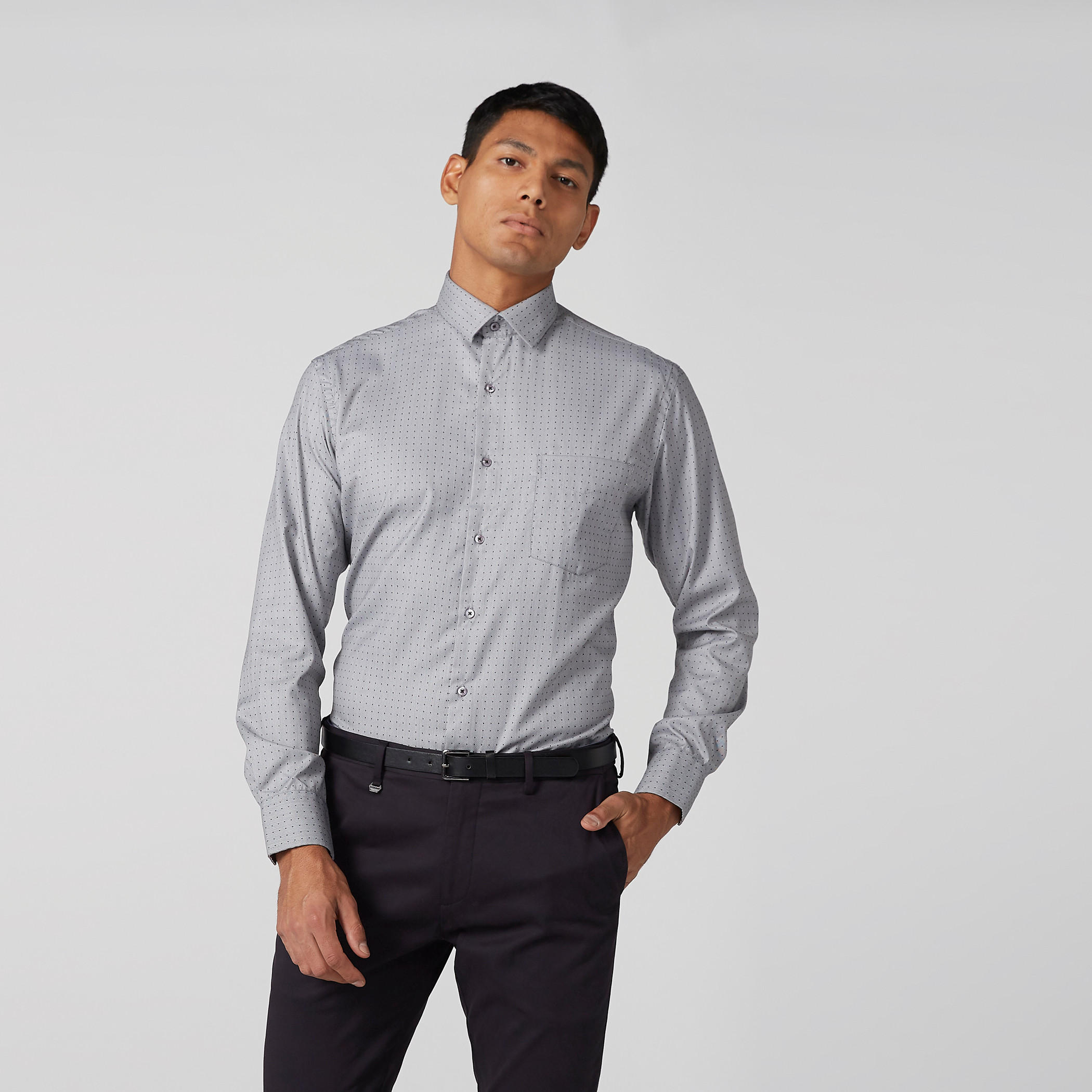 قميص سهل الكي بأكمام طويلة وجيوب وطبعات -men-clothing-shirts-image-1