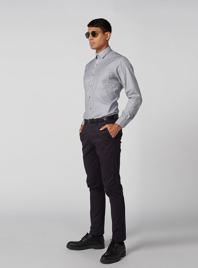قميص سهل الكي بأكمام طويلة وجيوب وطبعات -men-clothing-shirts-image-2