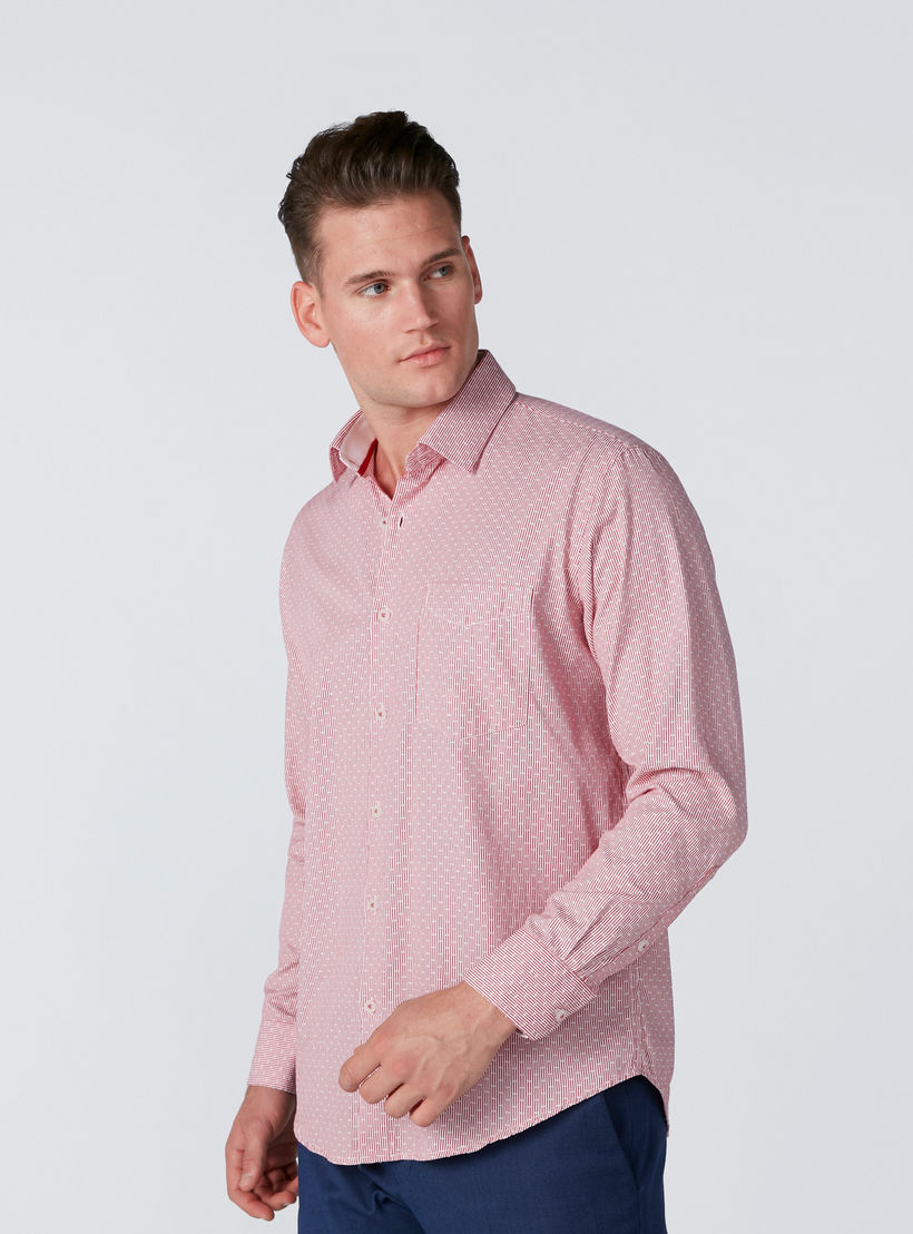 قميص مخطط سهل الكي بأكمام طويلة وجيوب-men-clothing-shirts-image-1