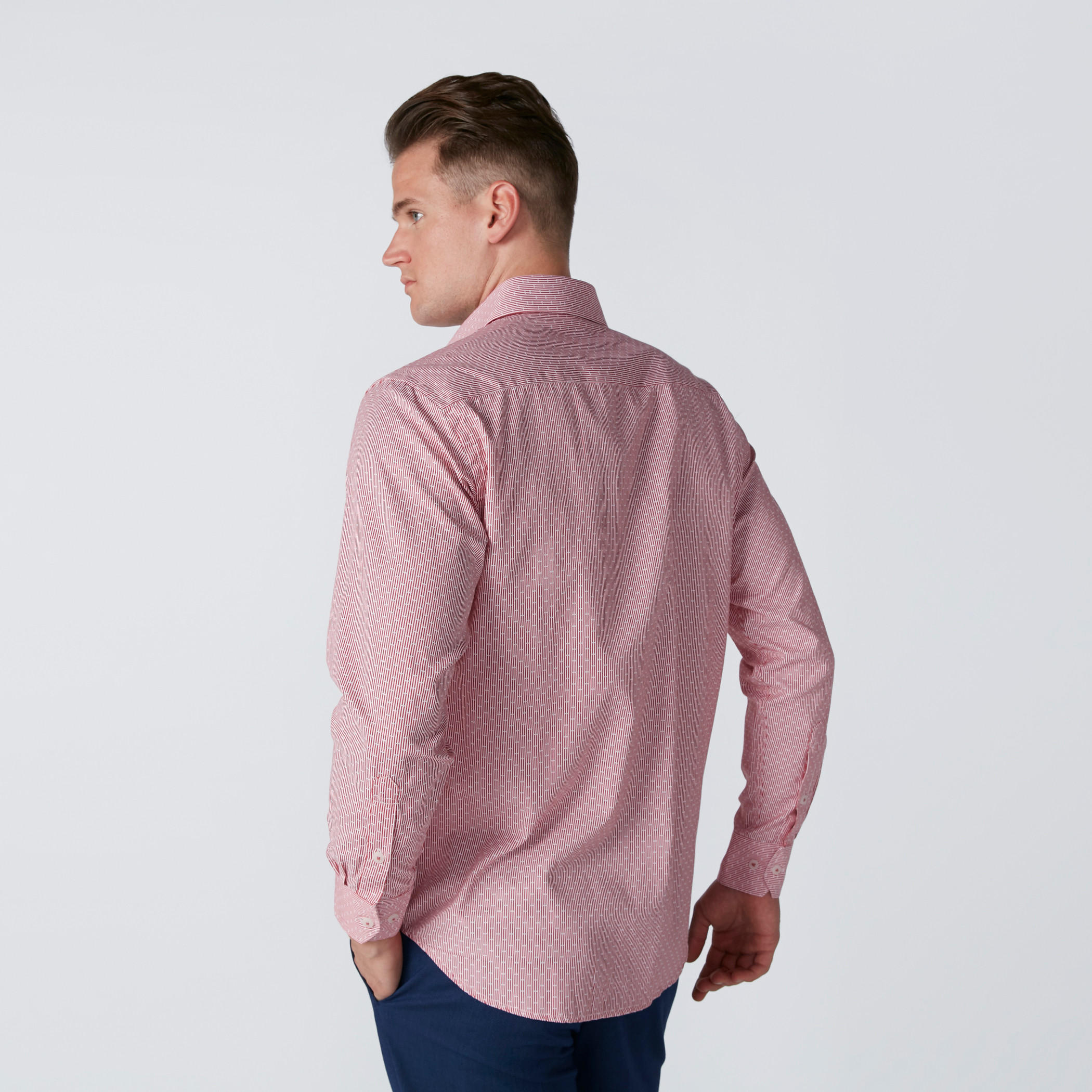 قميص مخطط سهل الكي بأكمام طويلة وجيوب-men-clothing-shirts-image-2