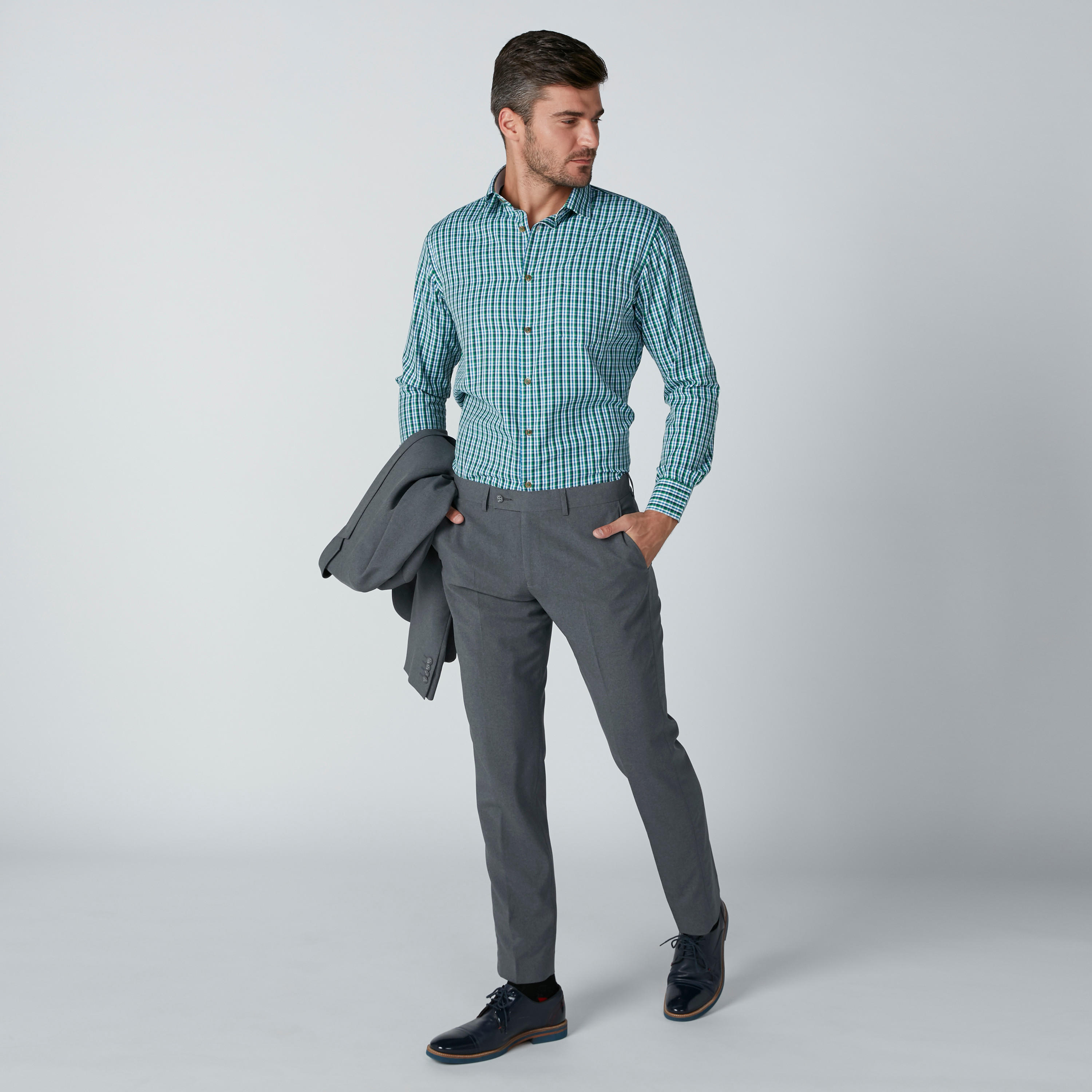 قميص مربعات سهل الكي بأكمام طويلة وجيب خارجي-men-clothing-shirts-image-5