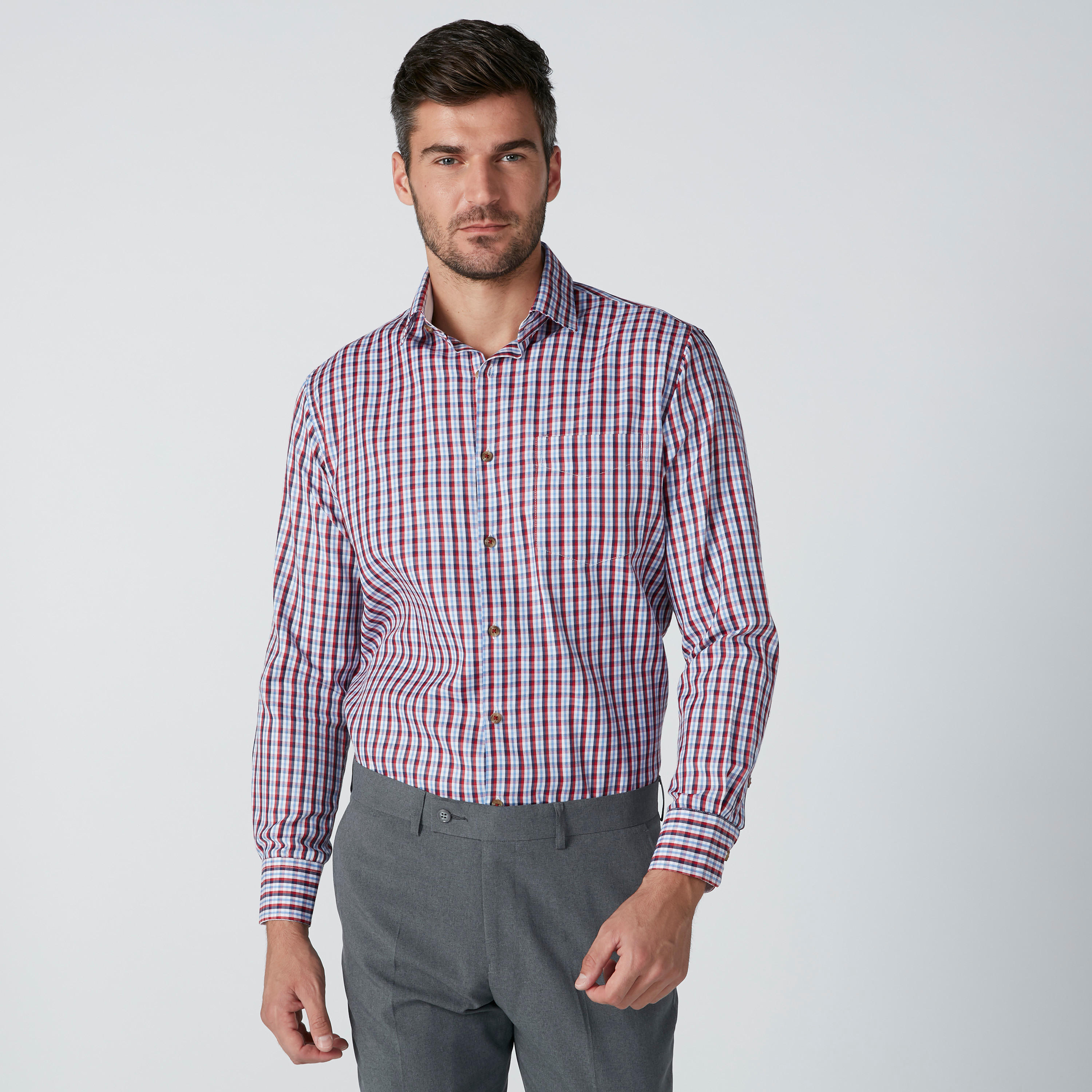 قميص رسمي سهل الكي بأكمام طويلة وجيب على الصدر-men-clothing-shirts-image-1