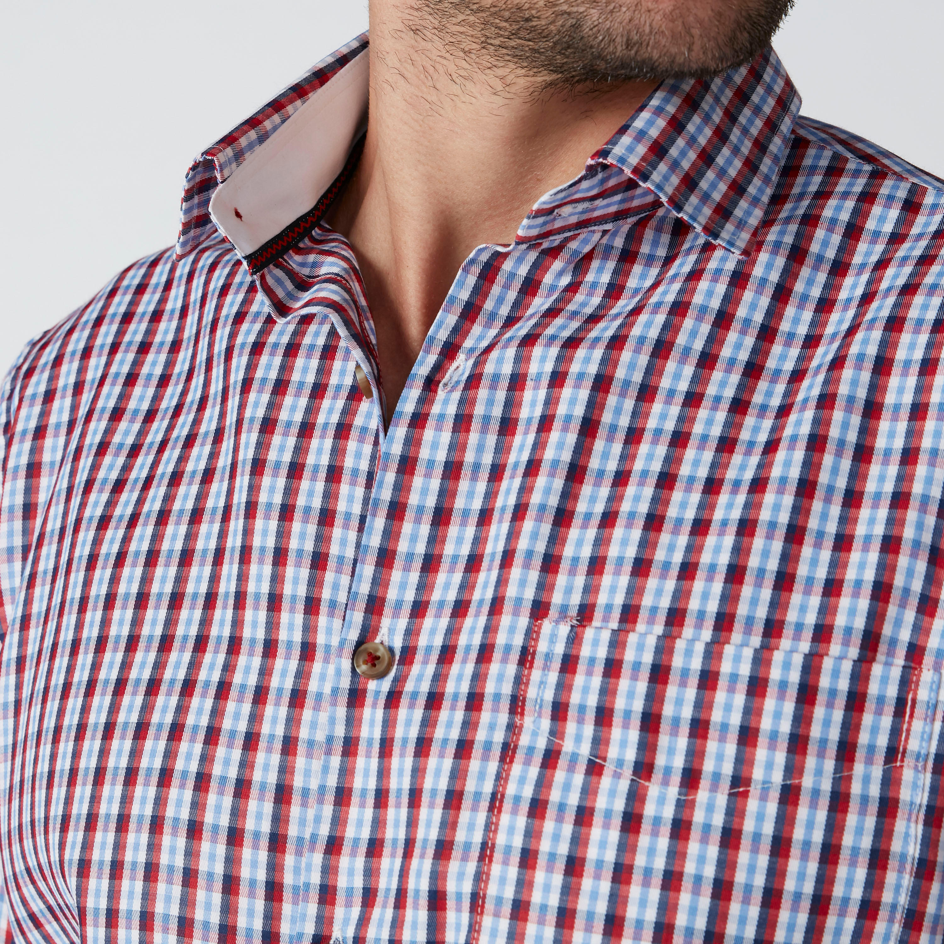قميص رسمي سهل الكي بأكمام طويلة وجيب على الصدر-men-clothing-shirts-image-5